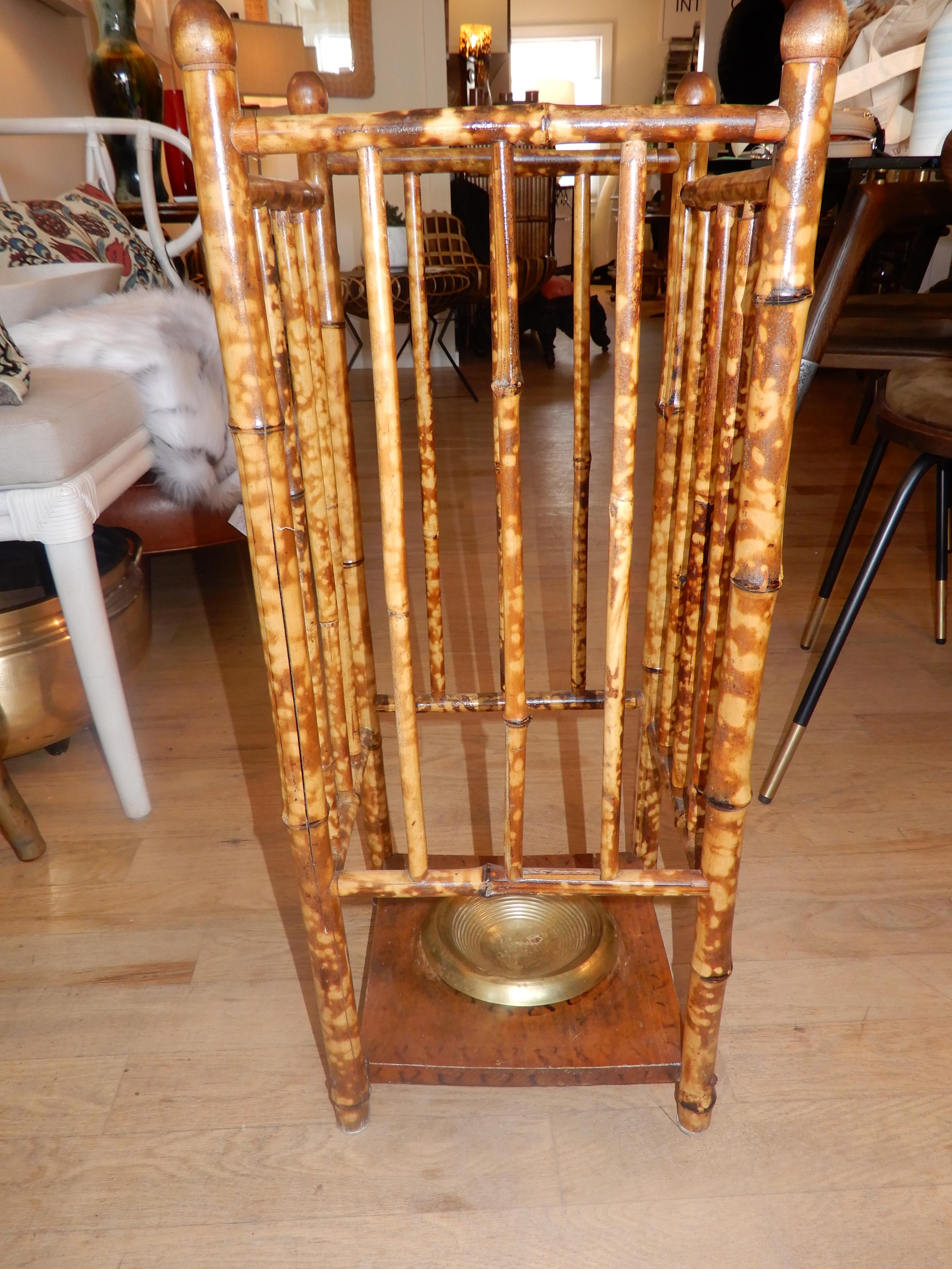 English 1920s Antique Bamboo Umbrella Stand In Excellent Condition In Bellport, NY