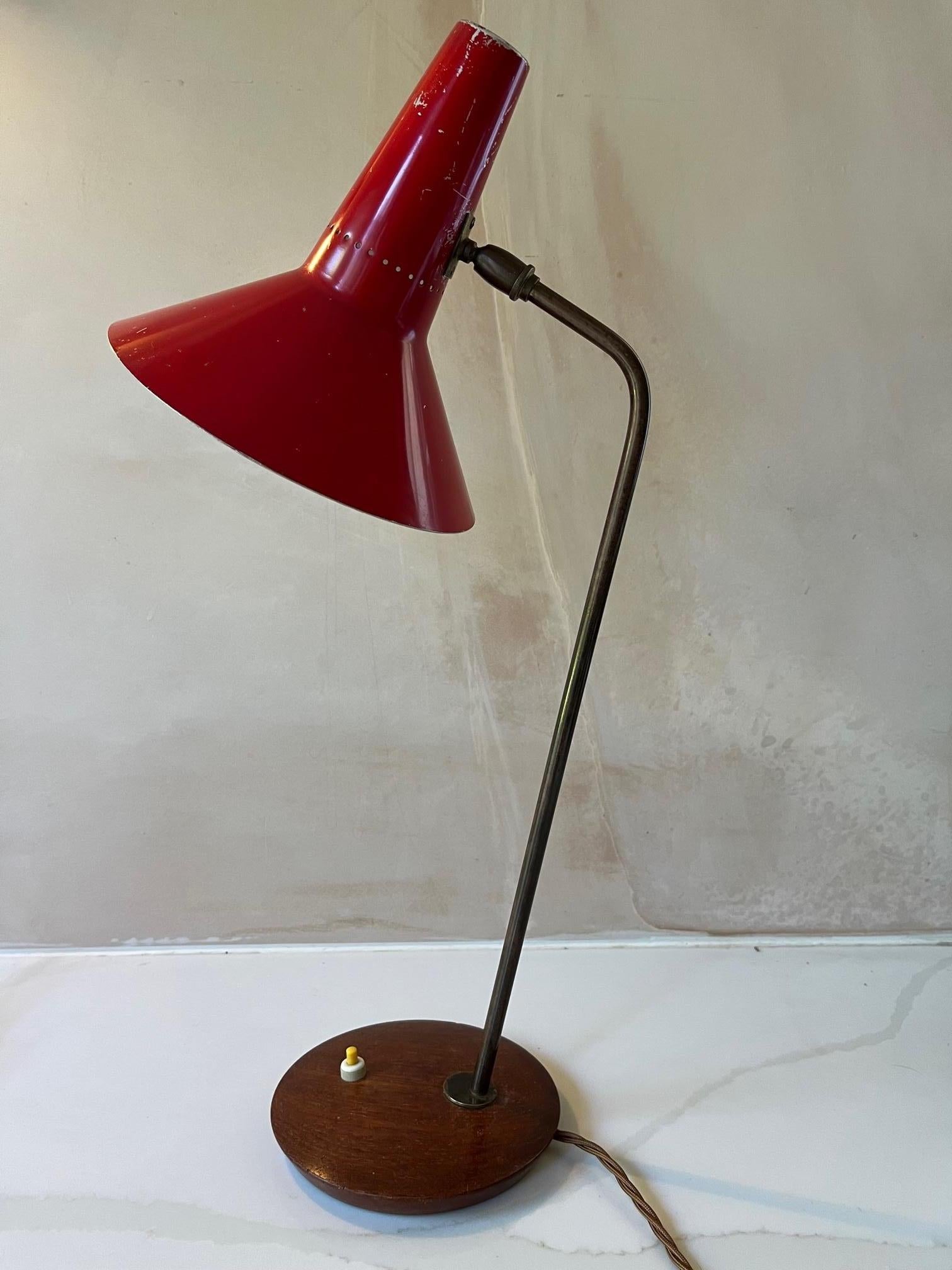 20th Century English 1950’s Red Enamel and Gilt Metal Desk Lamp by Beverly Pick for GEC
