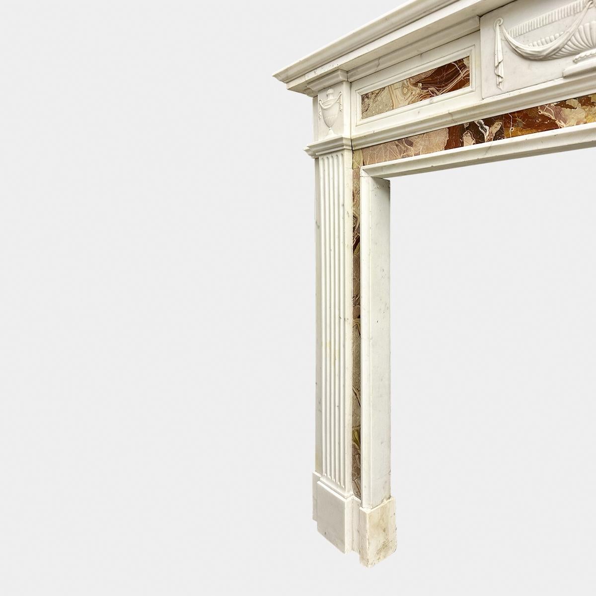 Georgian An English 19th Century Statuary and Jasper Marble Fireplace Mantel  For Sale
