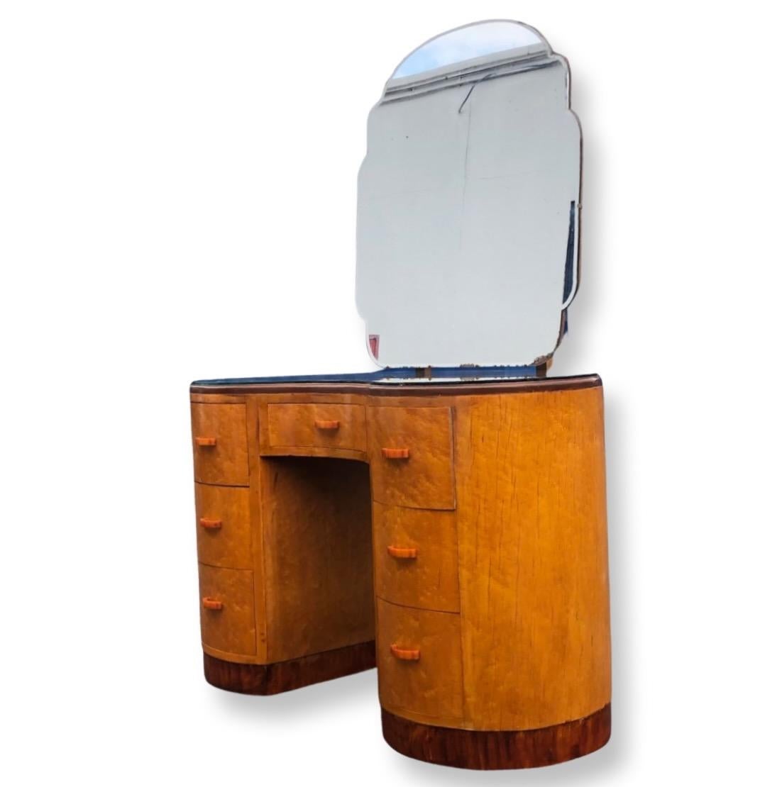 kidney shaped dressing table