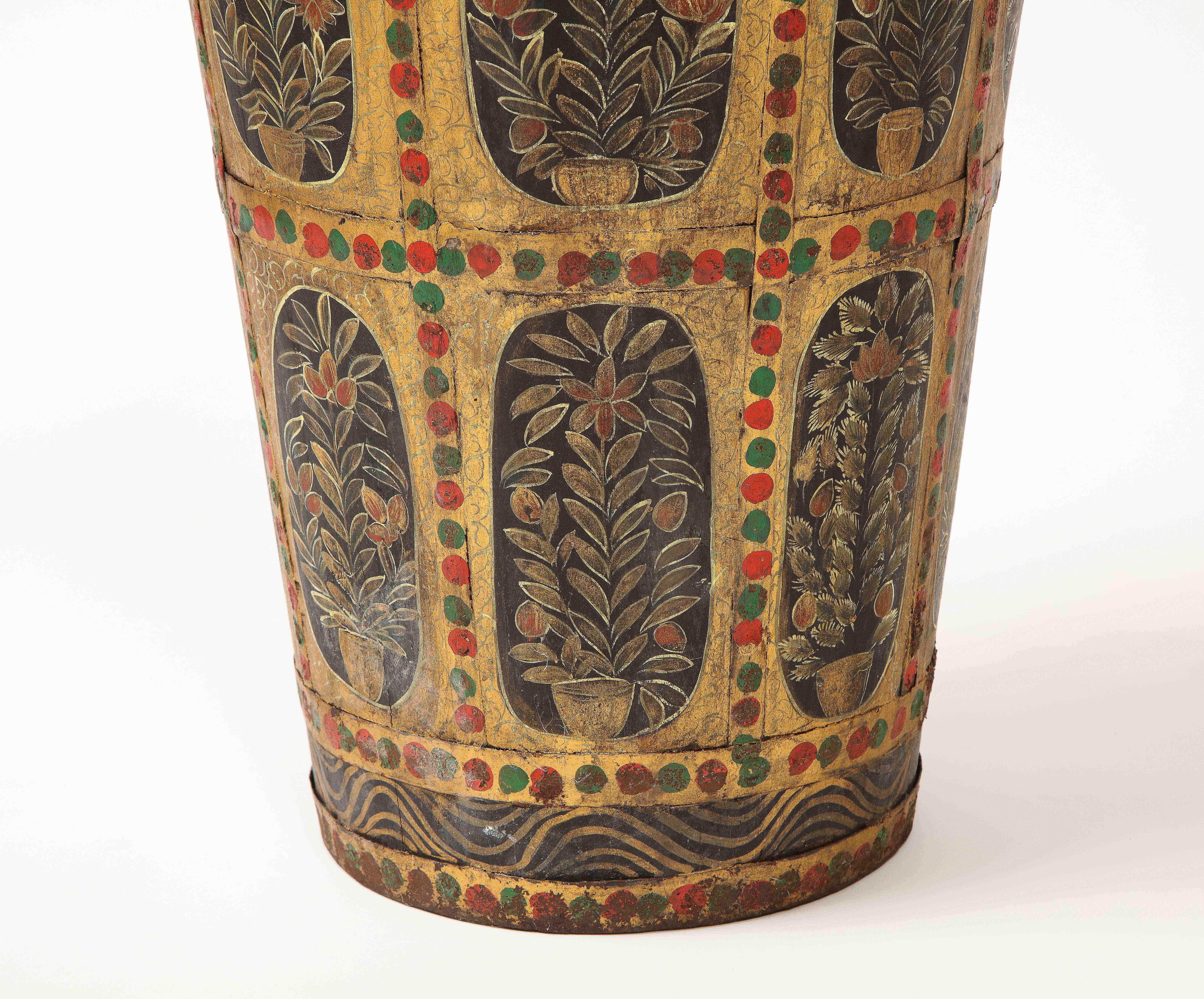 English Arts & Crafts Polychrome-Painted Wood Cachepot In Good Condition In New York, NY