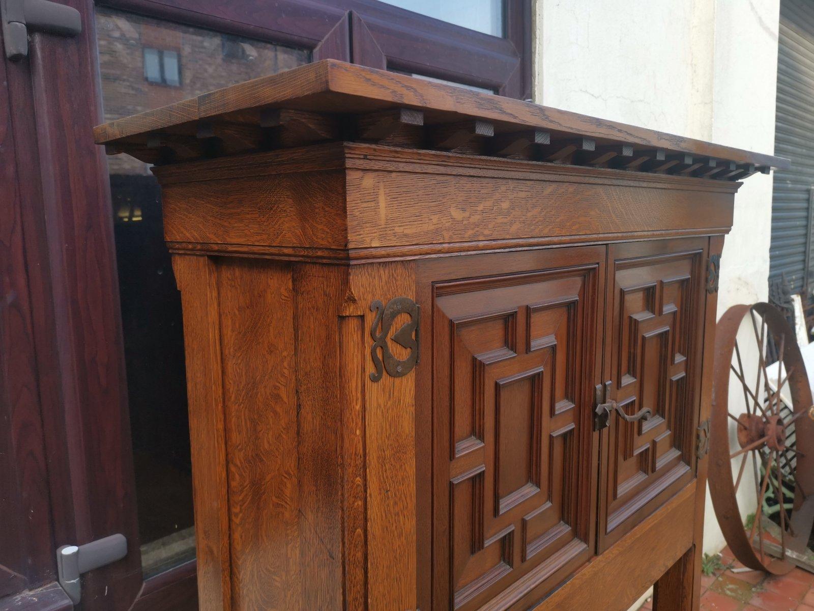 Arts and Crafts English Arts & Crafts, Craftsman-Made Court Cupboard with Blacksmith Handle For Sale