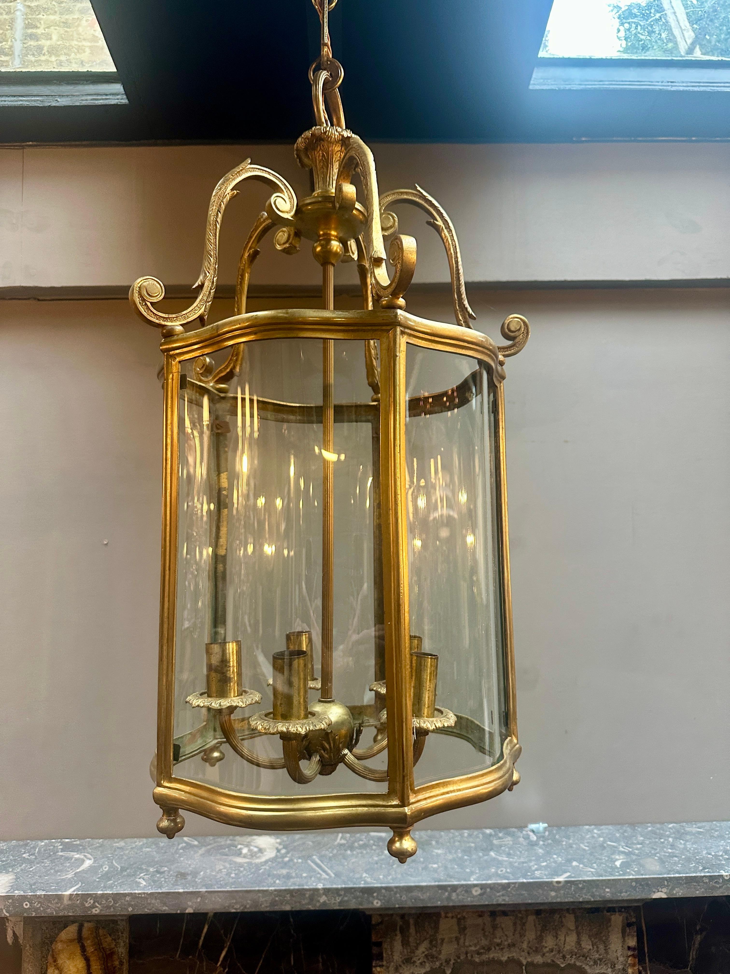 Anglais Lanterne ancienne en bronze anglais en vente