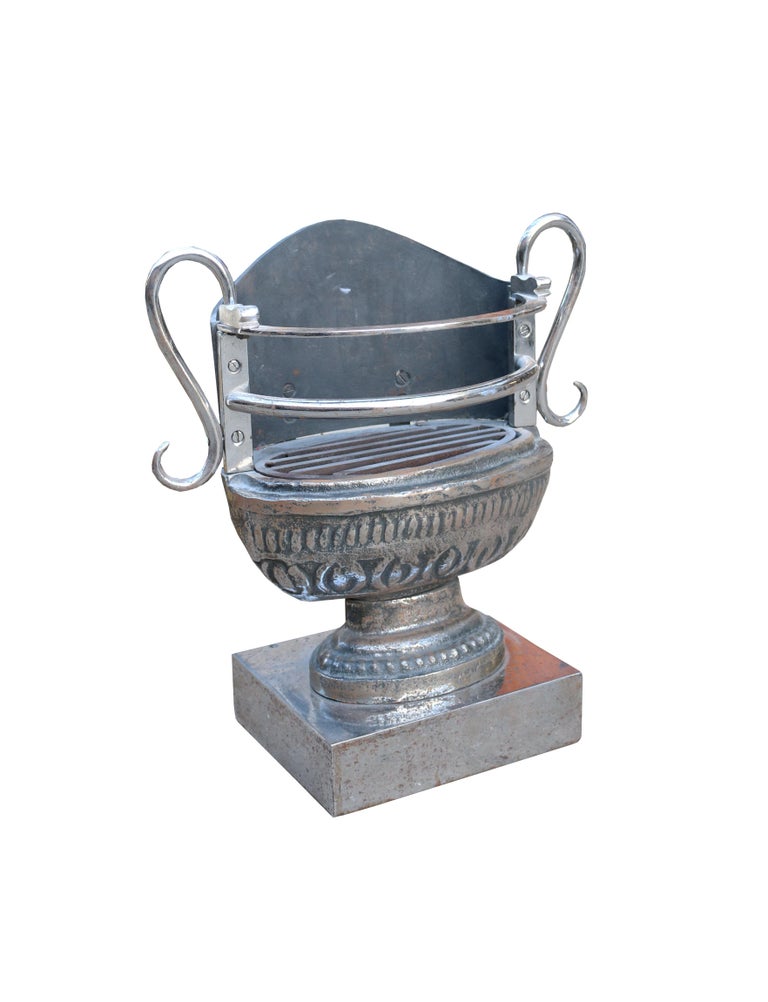 English Cast Iron Fire Grate For Sale at 1stDibs