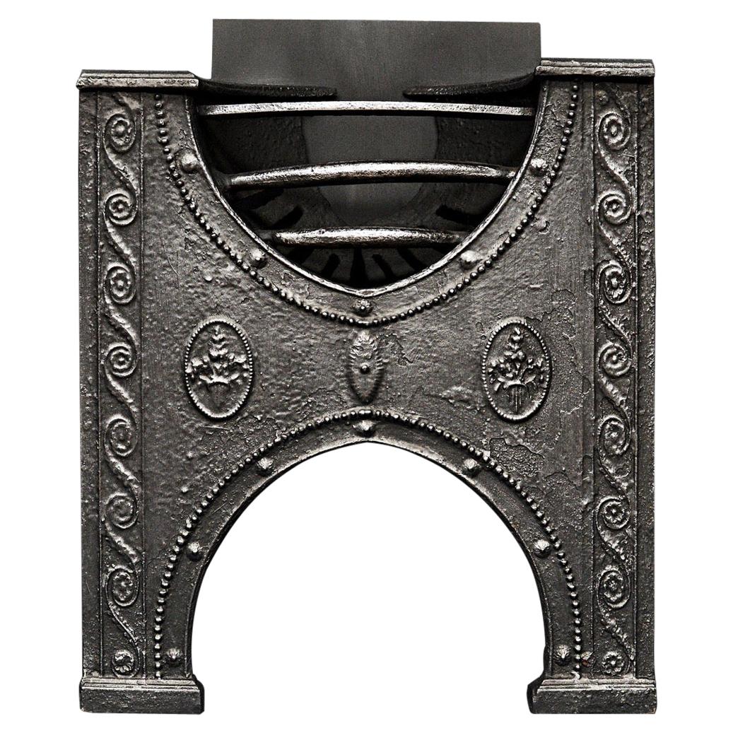 English Cast Iron Hob Grate of Small Scale For Sale