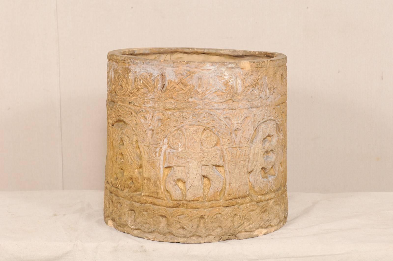 English Clay Pot from the Early to Mid-20th Century with Celtic Patterns For Sale 3