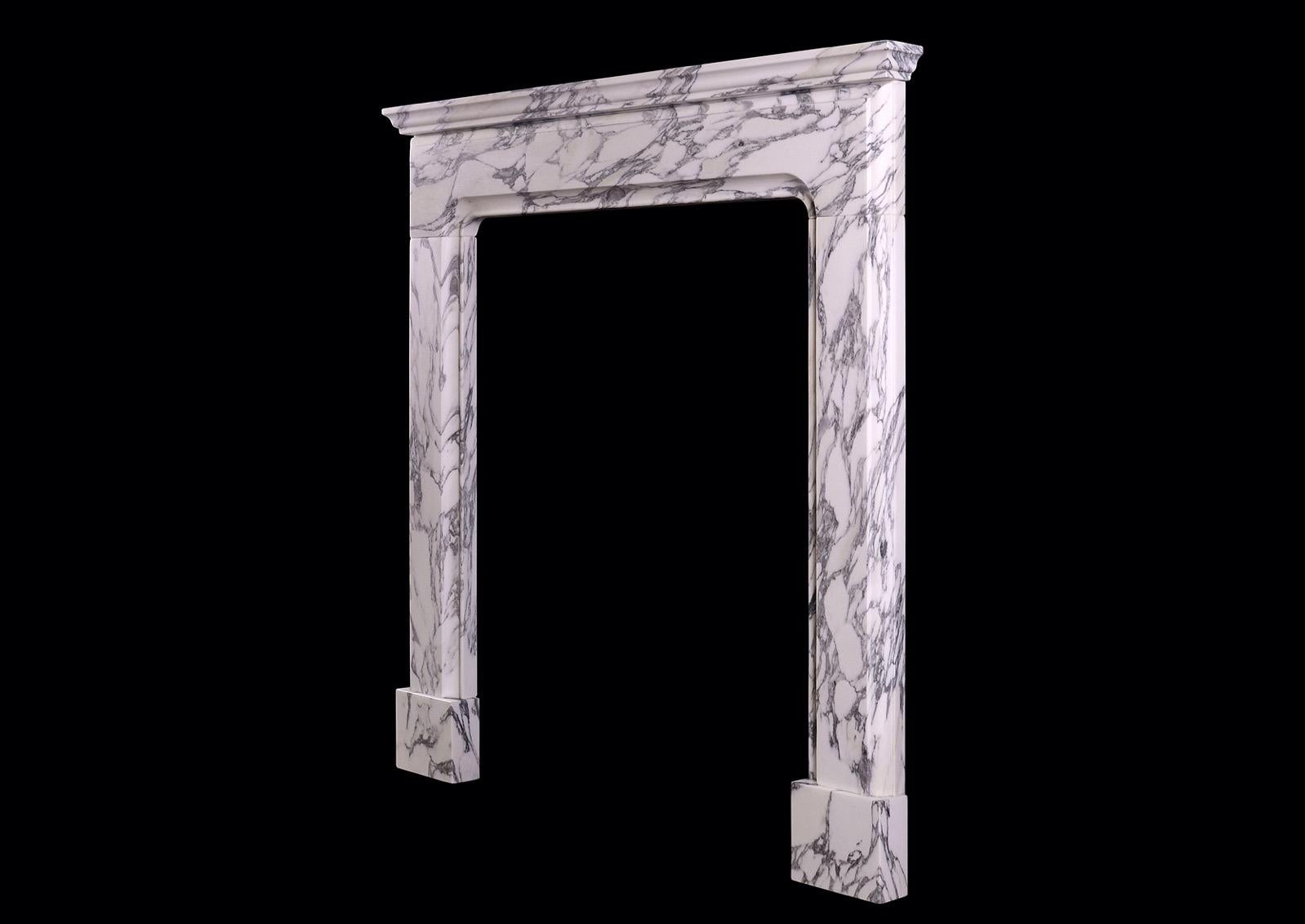 An English Fireplace of Architectural Form In New Condition For Sale In London, GB