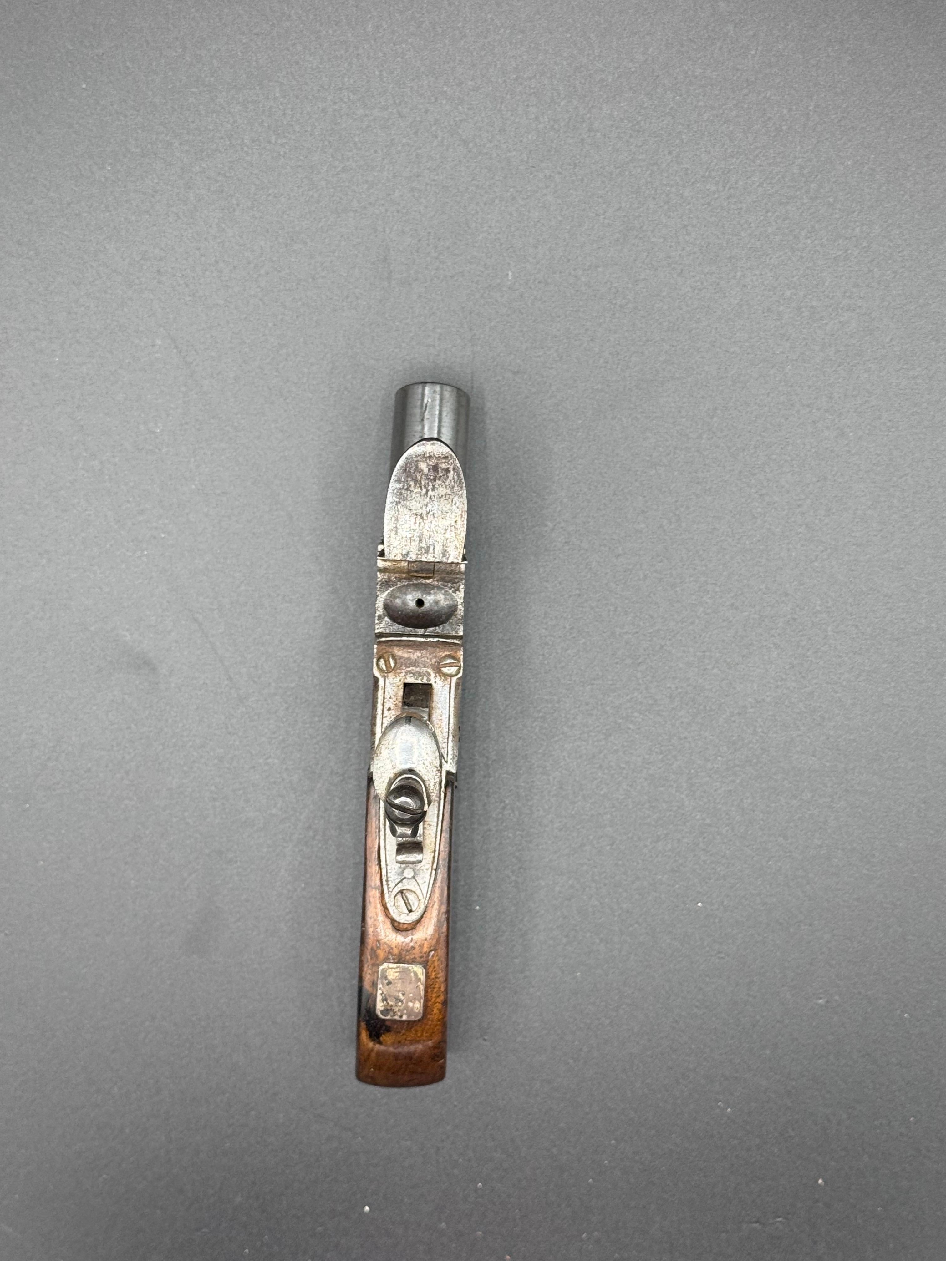 Pistolet anglais à silex à canon à vis Boxlock en vente 5