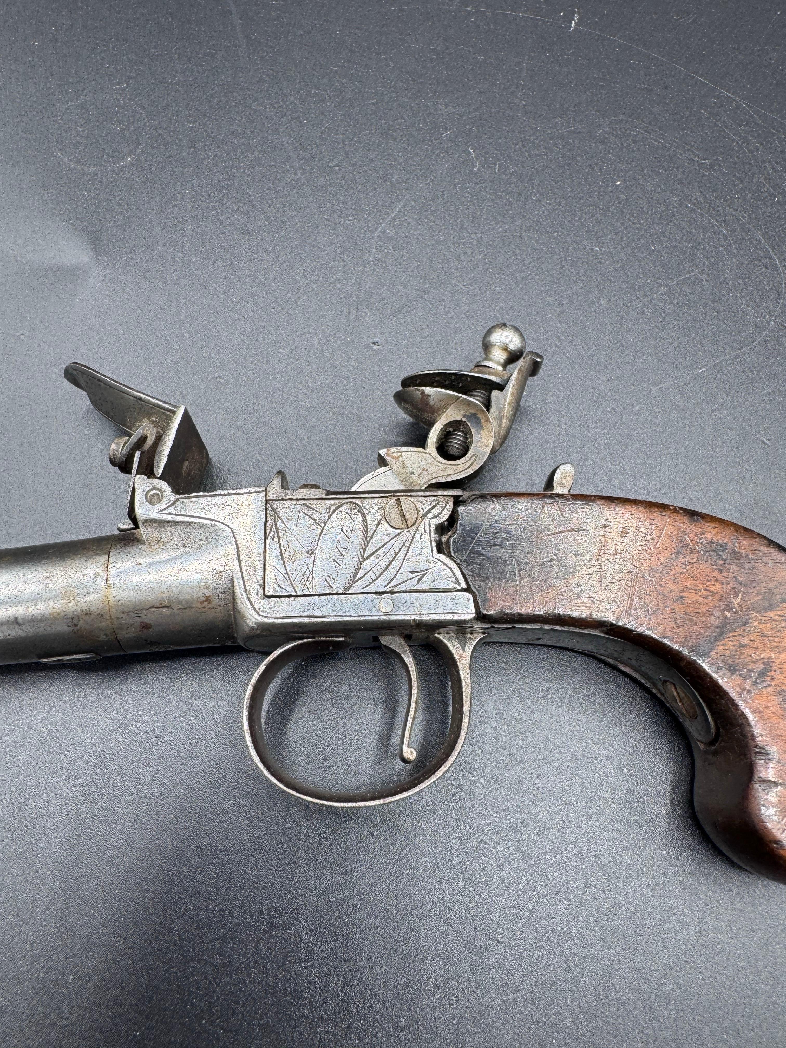 Acier Pistolet anglais à silex à canon à vis Boxlock en vente