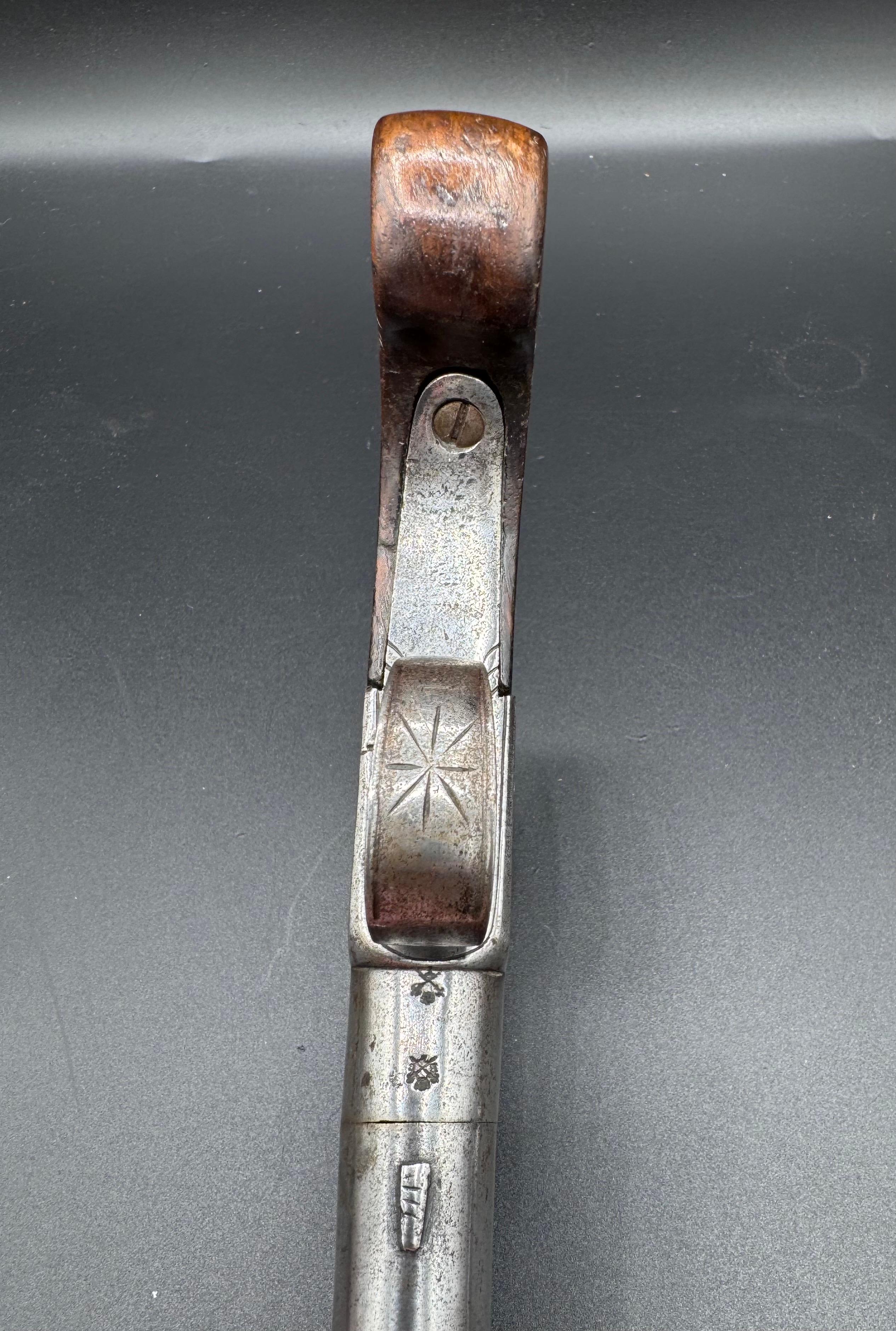 Pistolet anglais à silex à canon à vis Boxlock en vente 2