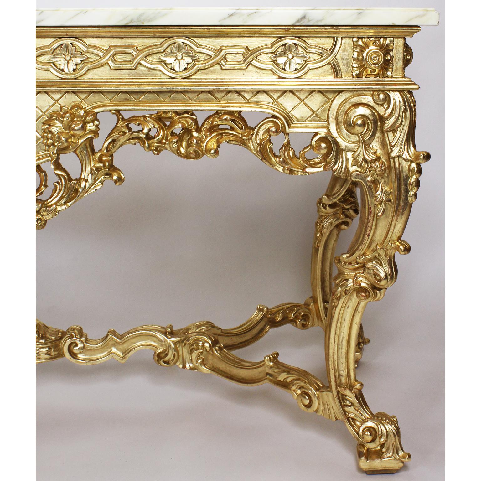 English George II Style Giltwood Carved Console Table with Marble Top In Good Condition For Sale In Los Angeles, CA
