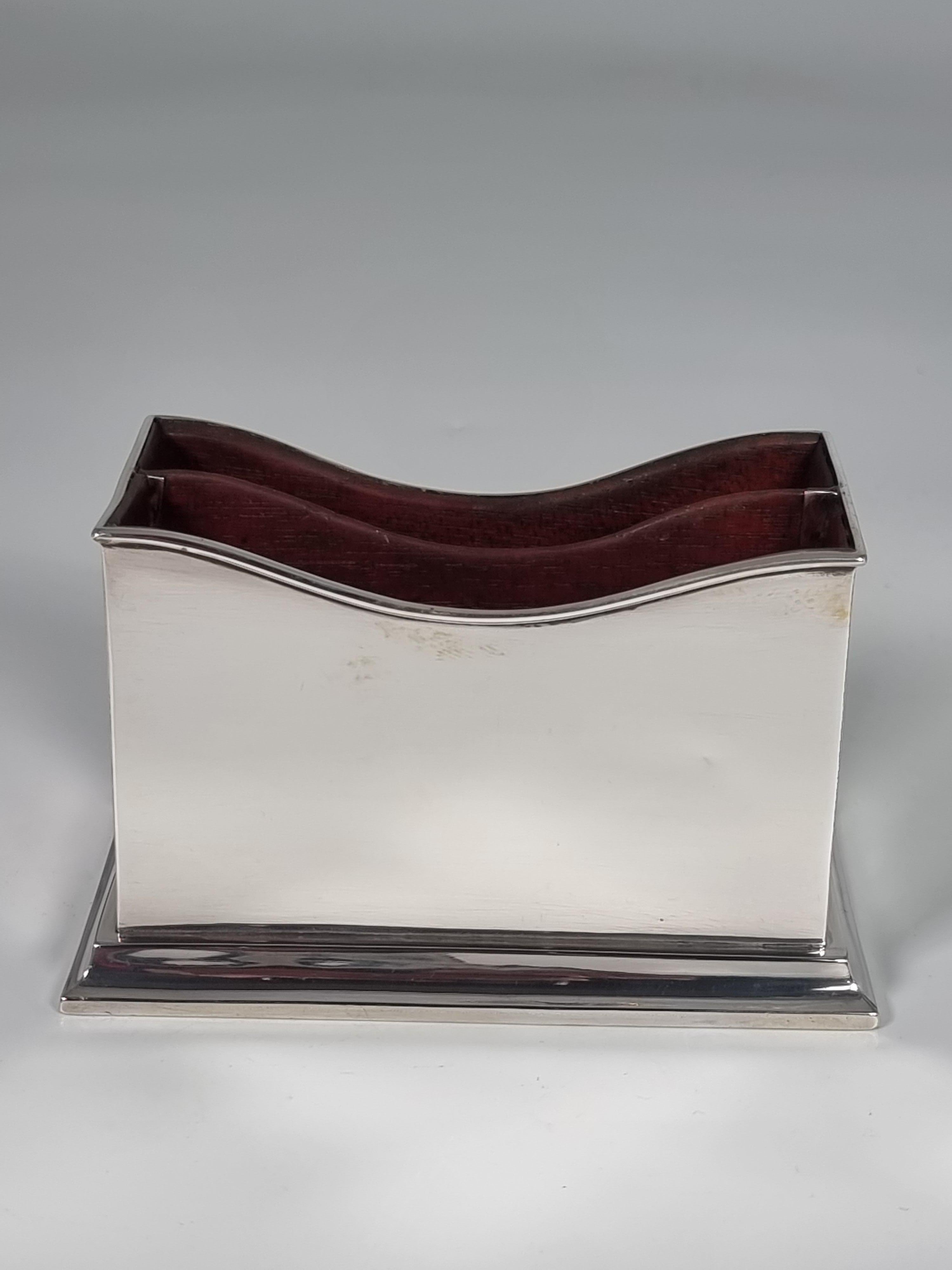 An English hallmarked silver postal letter rack or desk tidy, Chester 1896 – 7 In Good Condition In Central England, GB