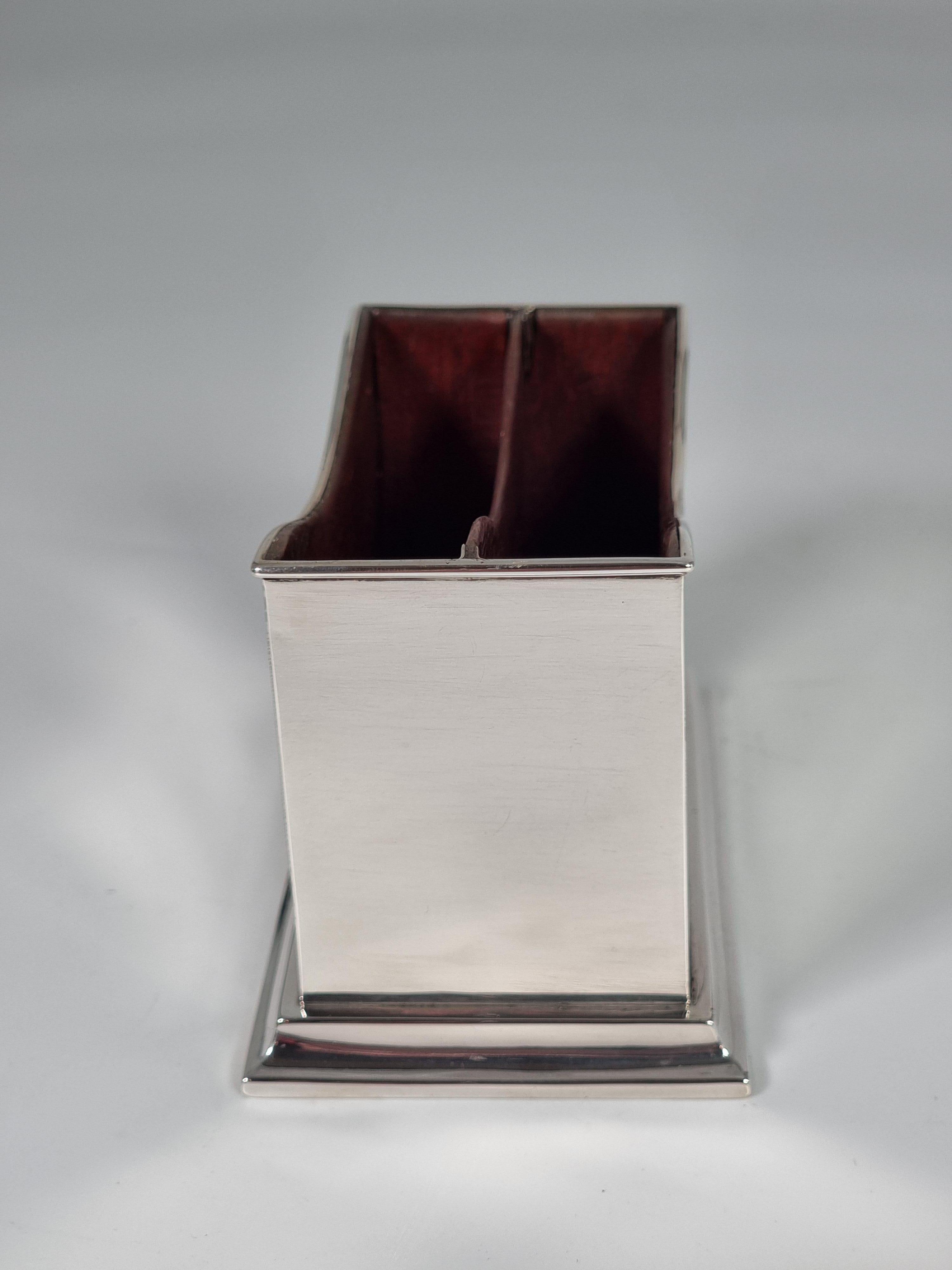 Silver An English hallmarked silver postal letter rack or desk tidy, Chester 1896 – 7