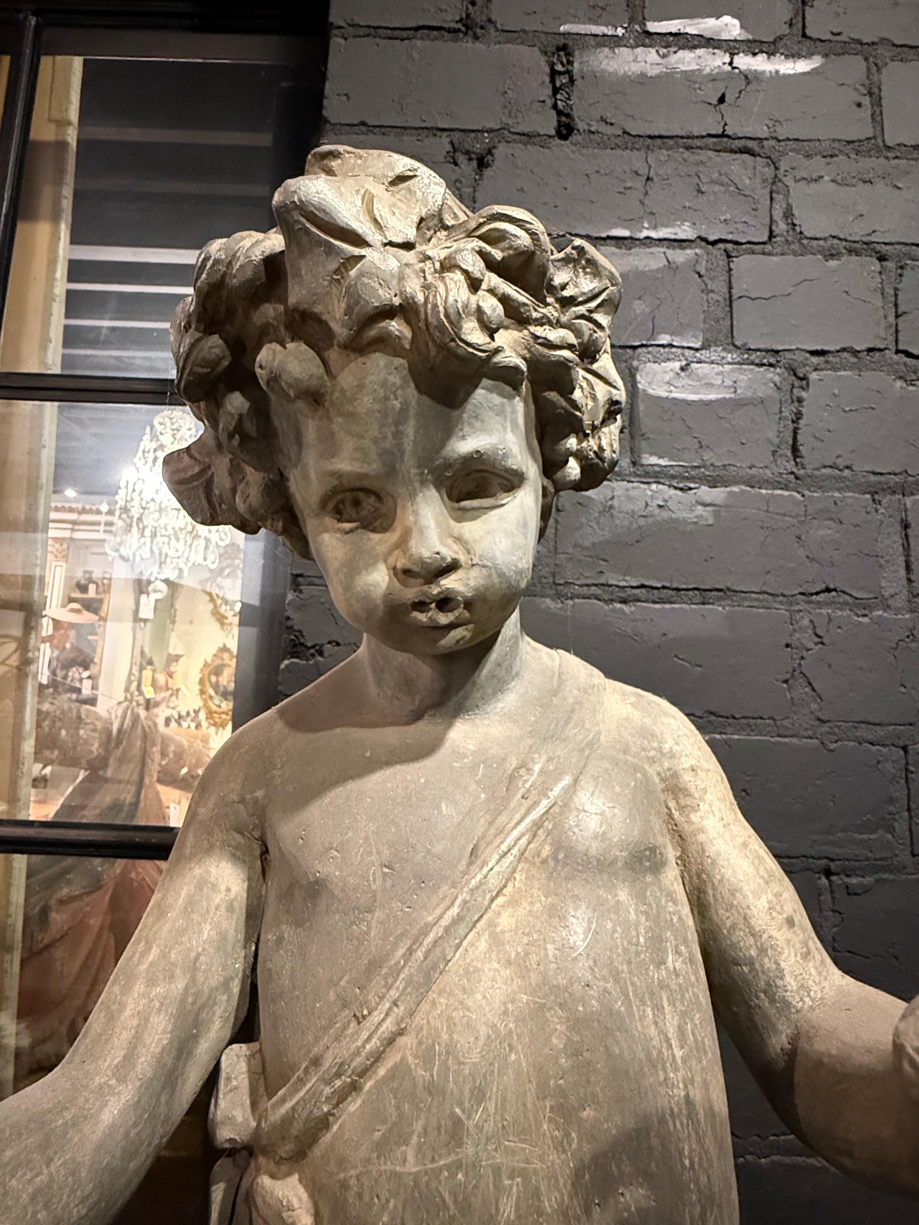 Inglese Fontana inglese in piombo raffigurante un putto bacchico, fine XIX secolo in vendita