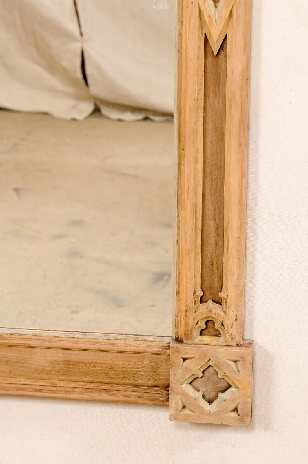 Specchio rettangolare neogotico inglese in legno intagliato, XIX secolo in vendita 2