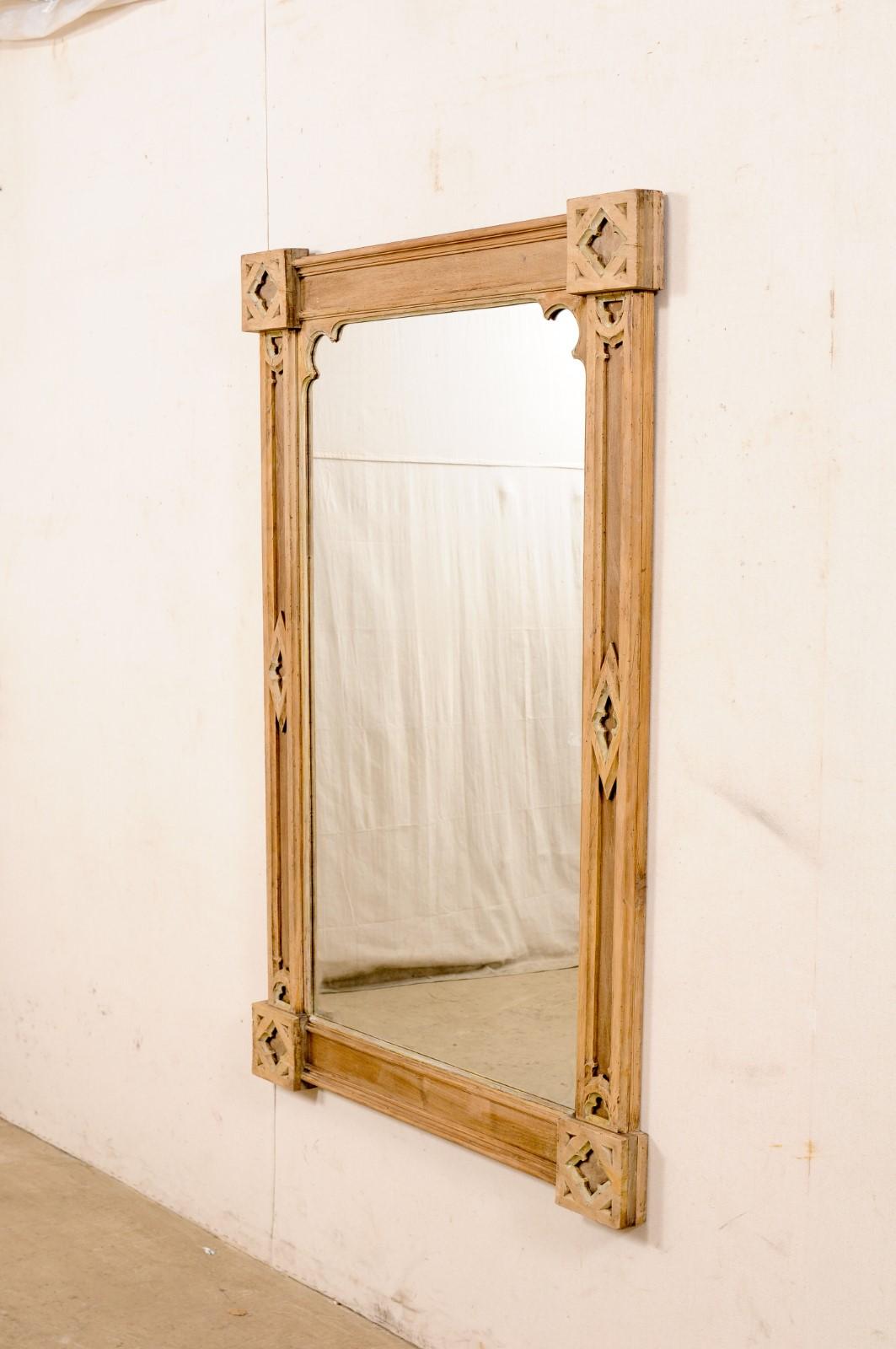 English Neo-Gothic Carved-Wood Rectangular Mirror, 19th Century For Sale 6