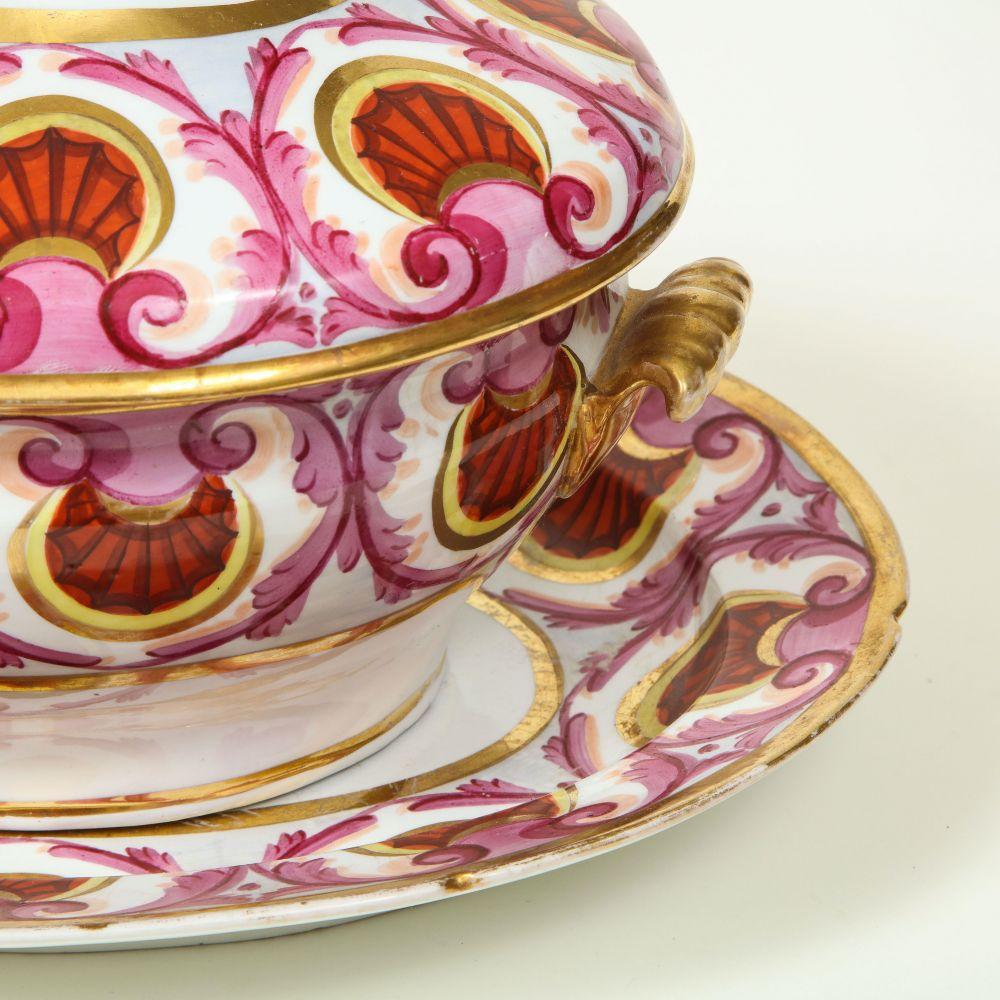Service de table partiel anglais, probablement Coalport Bon état - En vente à New York, NY