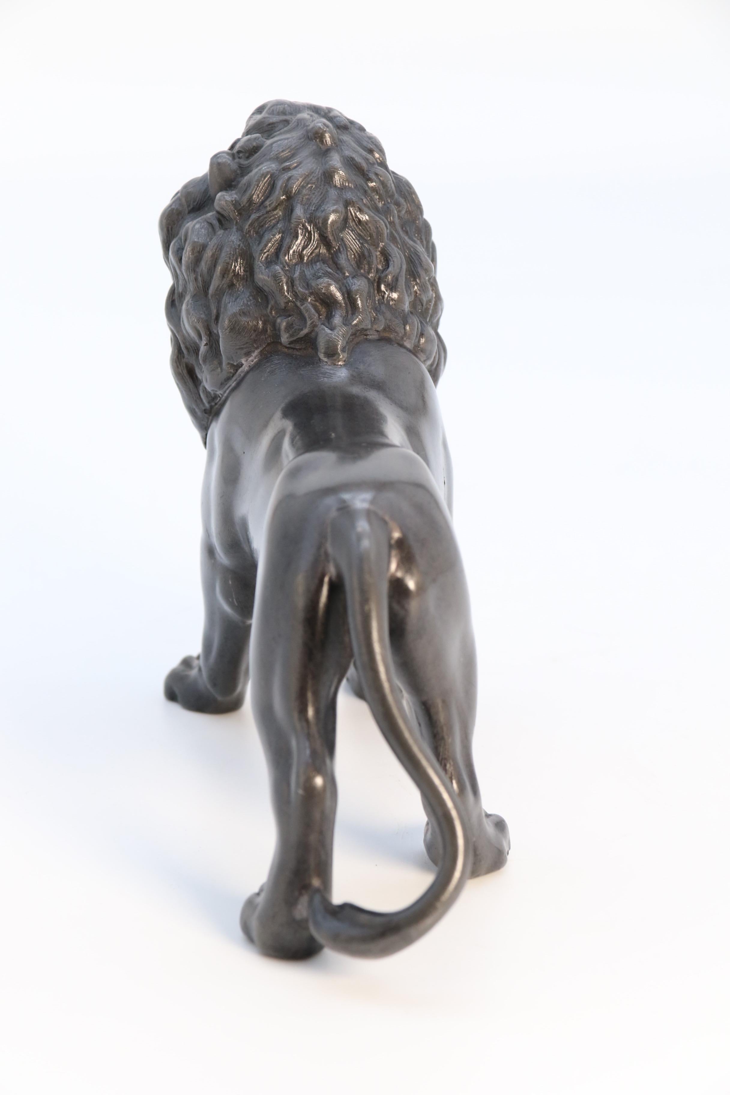 Pewter An English pewter study of a classical lion, circa 1840 For Sale