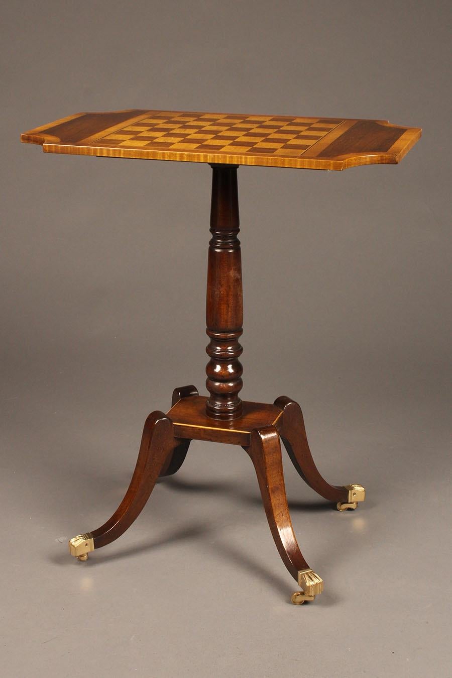 Brass An English Regency Style Mahogany and Satinwood Chess Side Table For Sale
