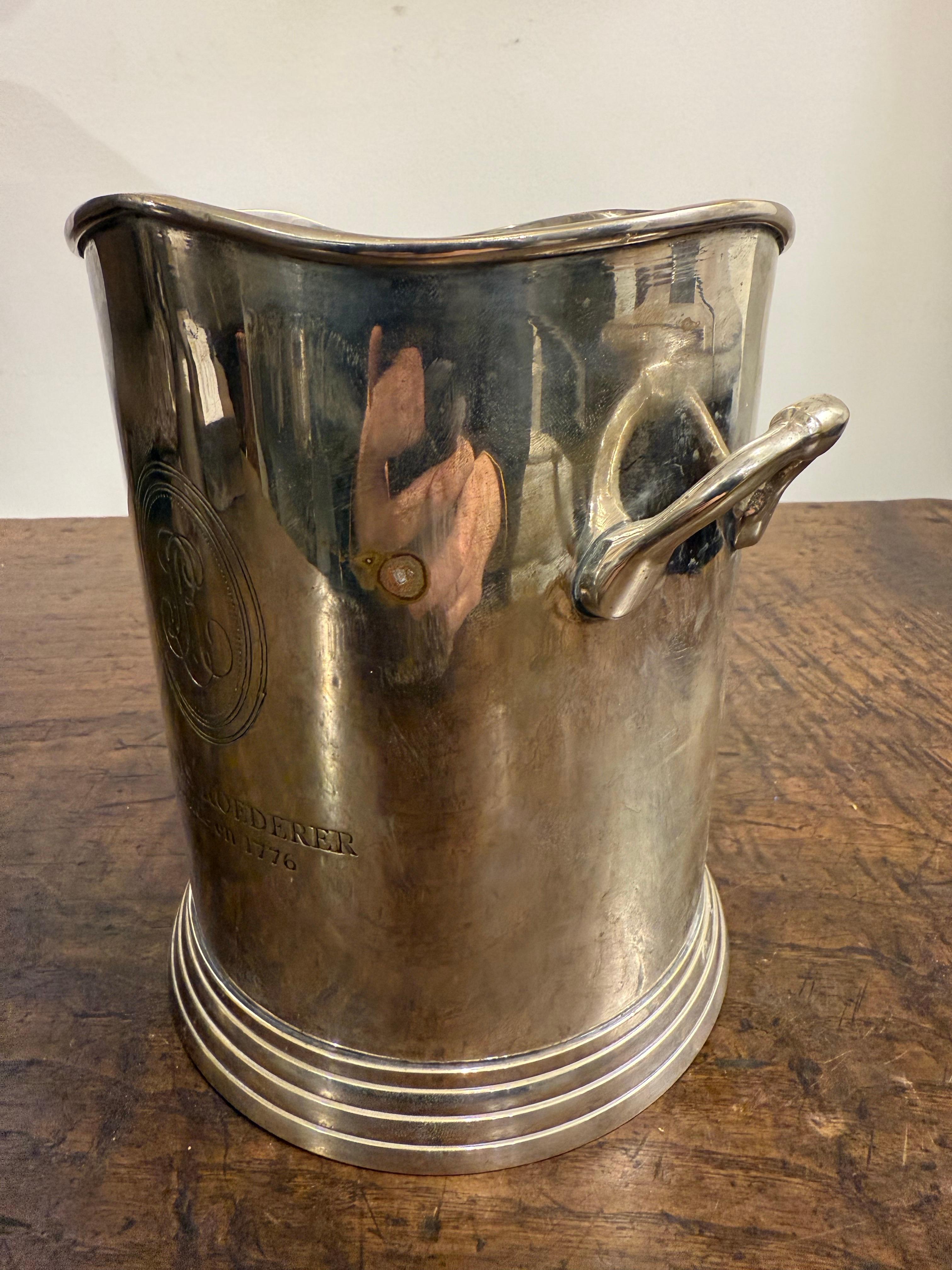 An English Silverplate Champagne Cooler, Early 20th Century For Sale 3