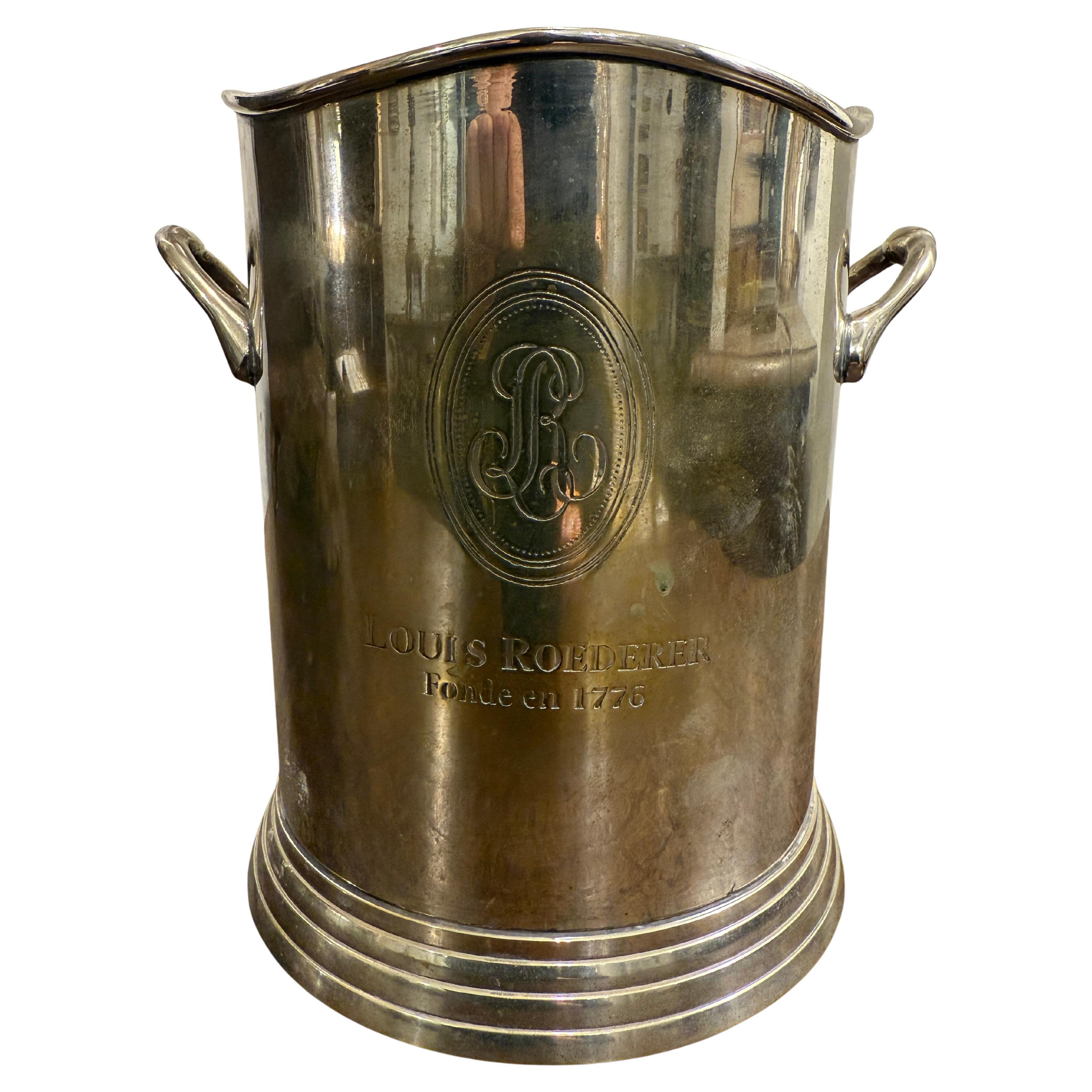 An English Silverplate Champagne Cooler, Early 20th Century For Sale