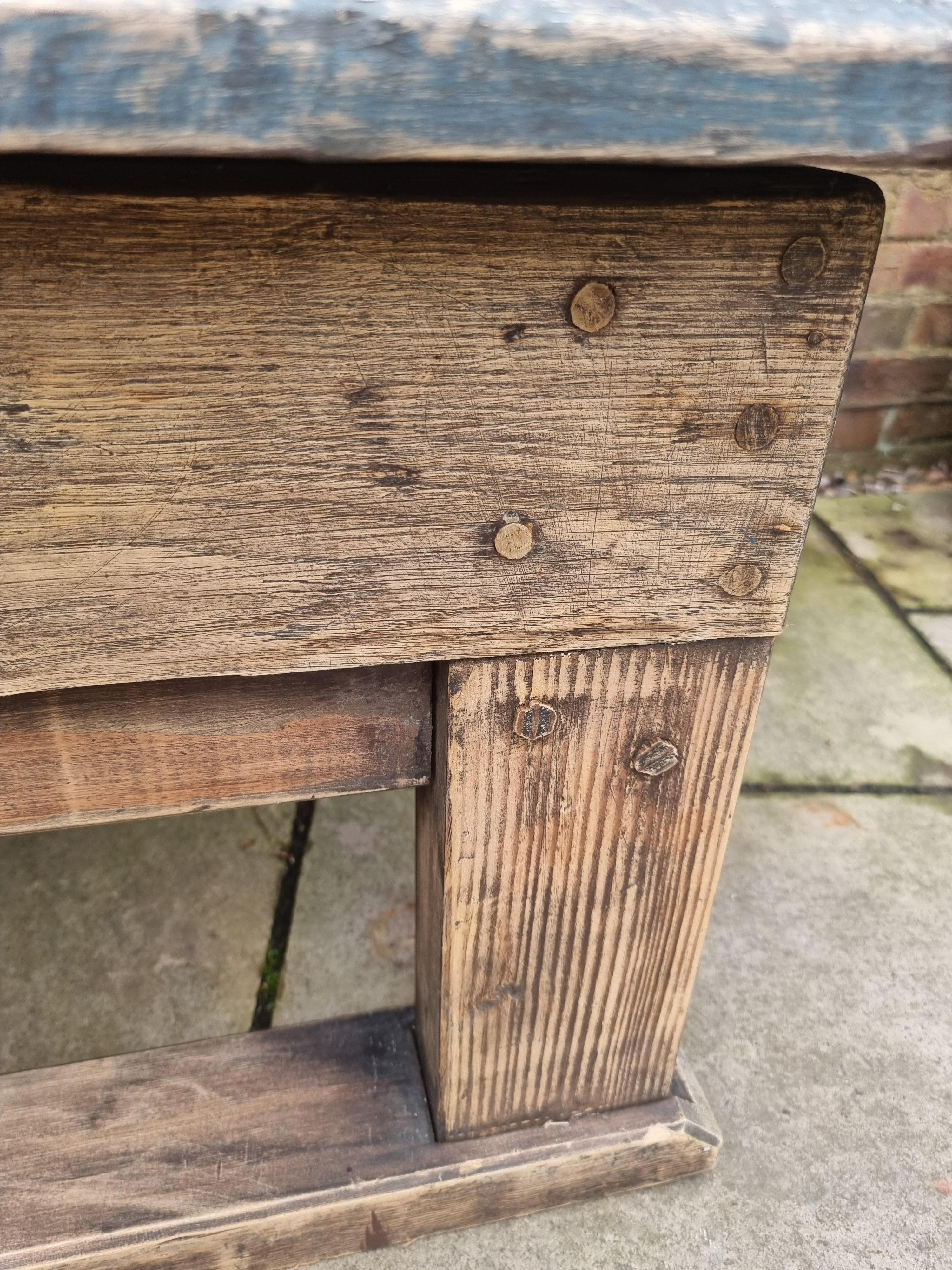 An English coffee or low table made in a rustic style, circa 1910 In Fair Condition For Sale In Central England, GB