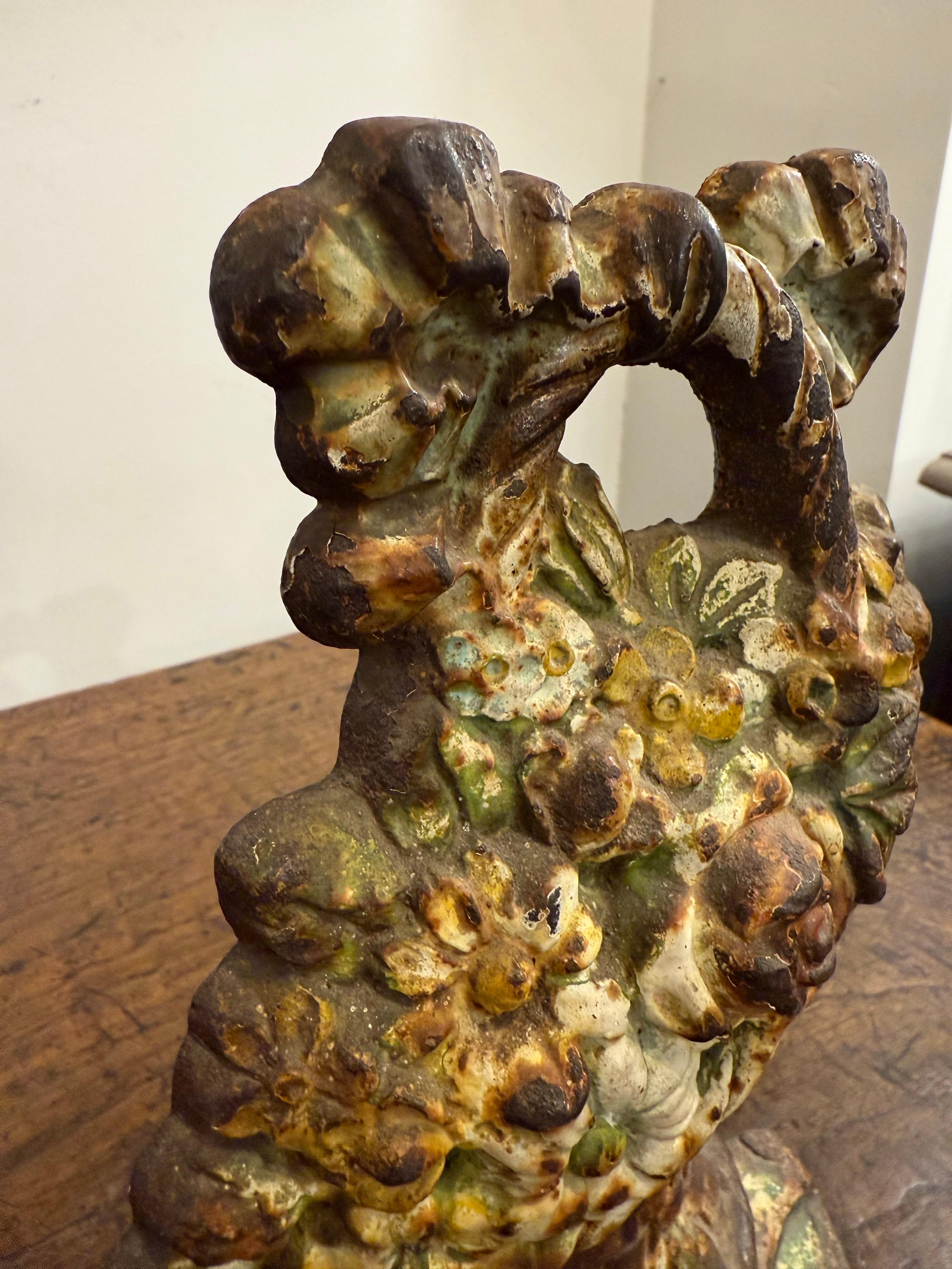 Calco An English Victorian Cast Iron Painted Doorstops, 19th Century in vendita