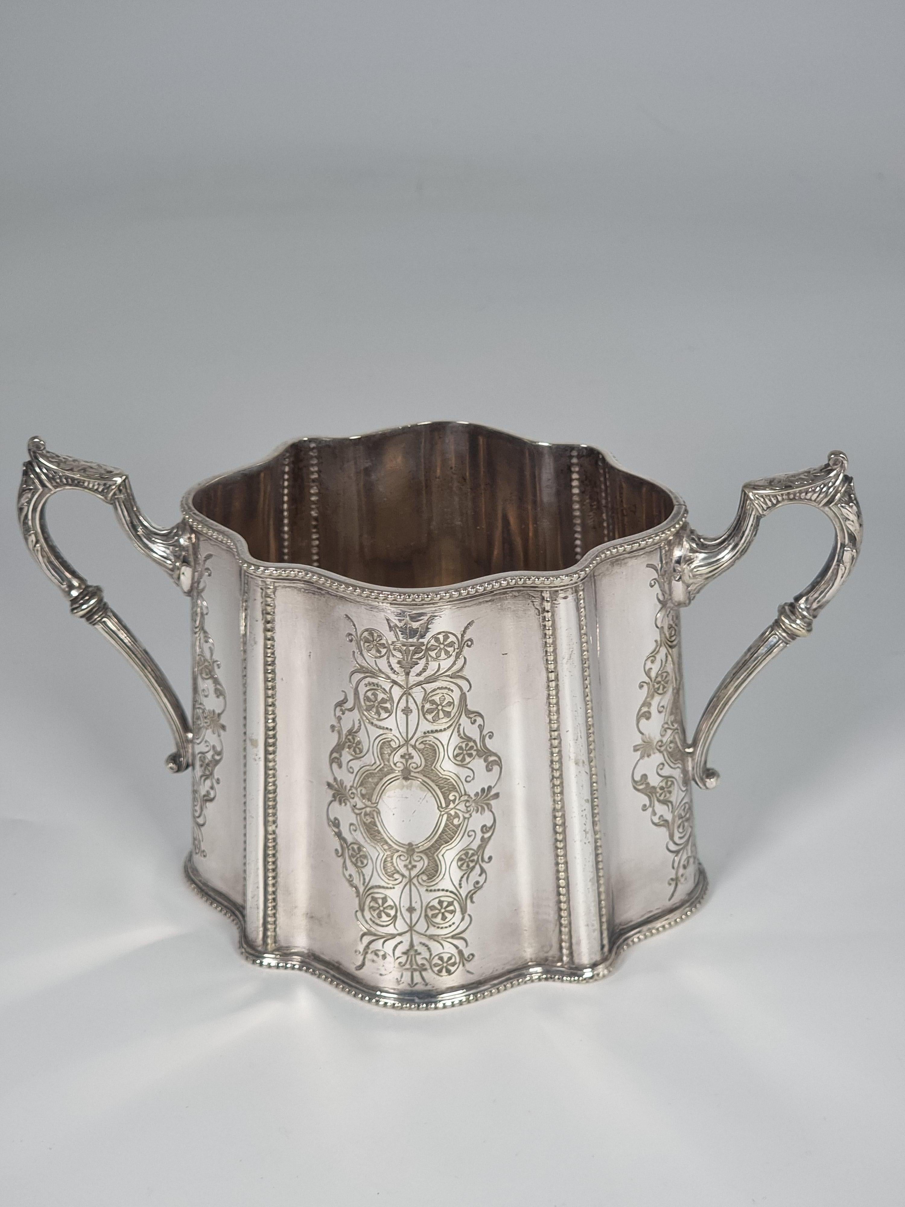 Juego de té/café victoriano inglés bañado en plata, hacia 1890 en venta 8