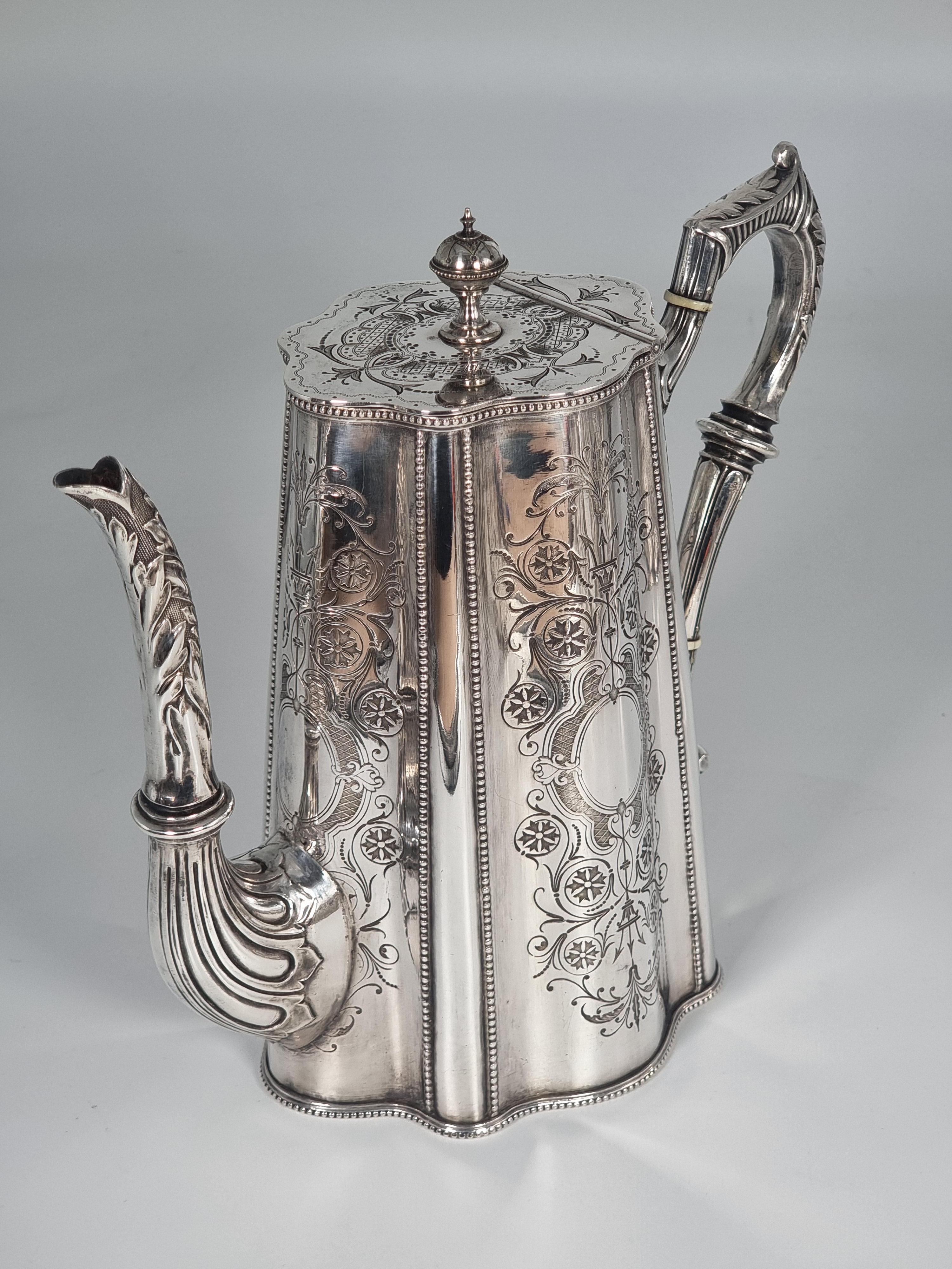 Juego de té/café victoriano inglés bañado en plata, hacia 1890 en Bueno estado para la venta en Central England, GB