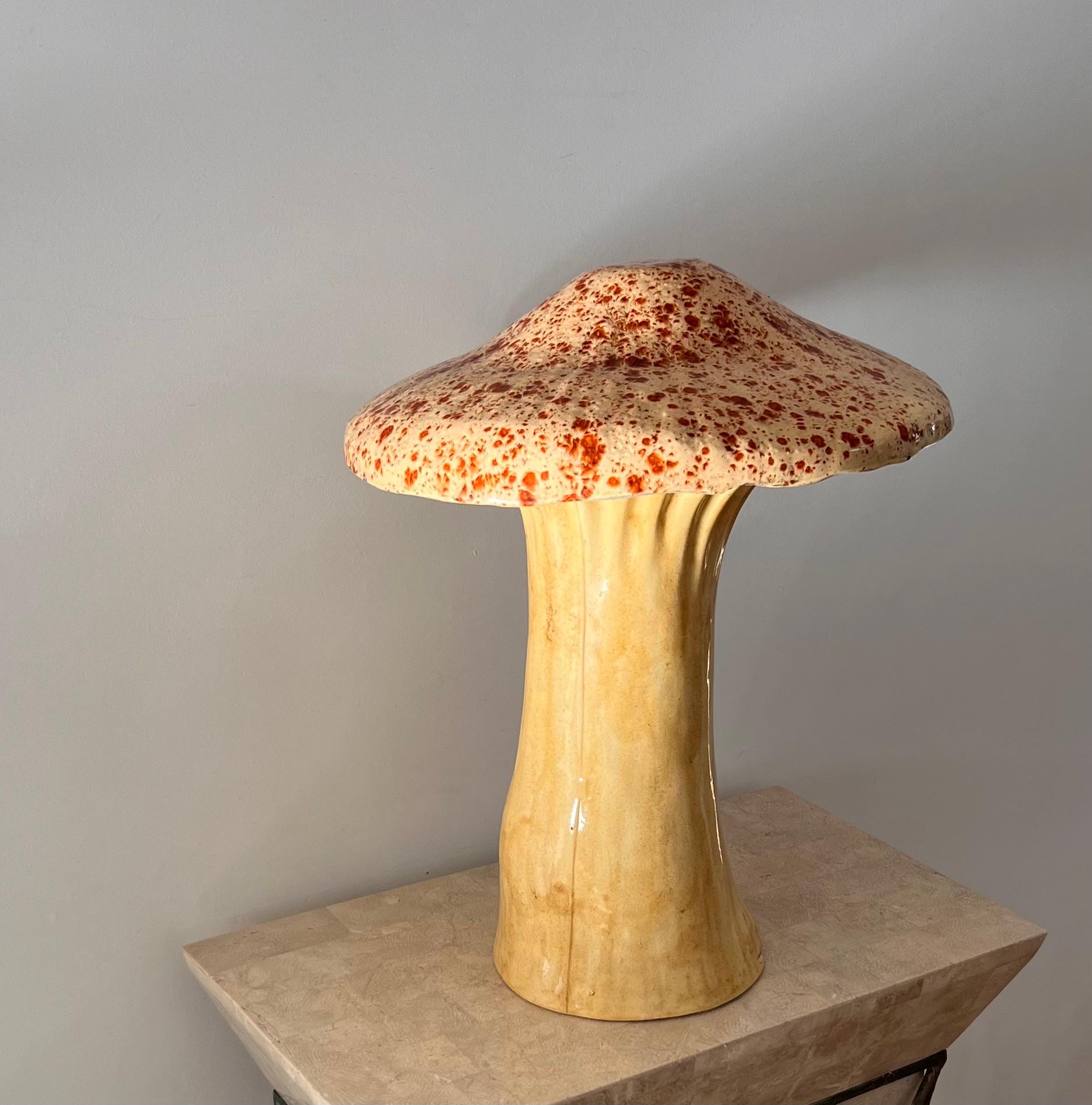 An enormous MCM ceramic mushroom sculpture by Arnels, 1960s 7
