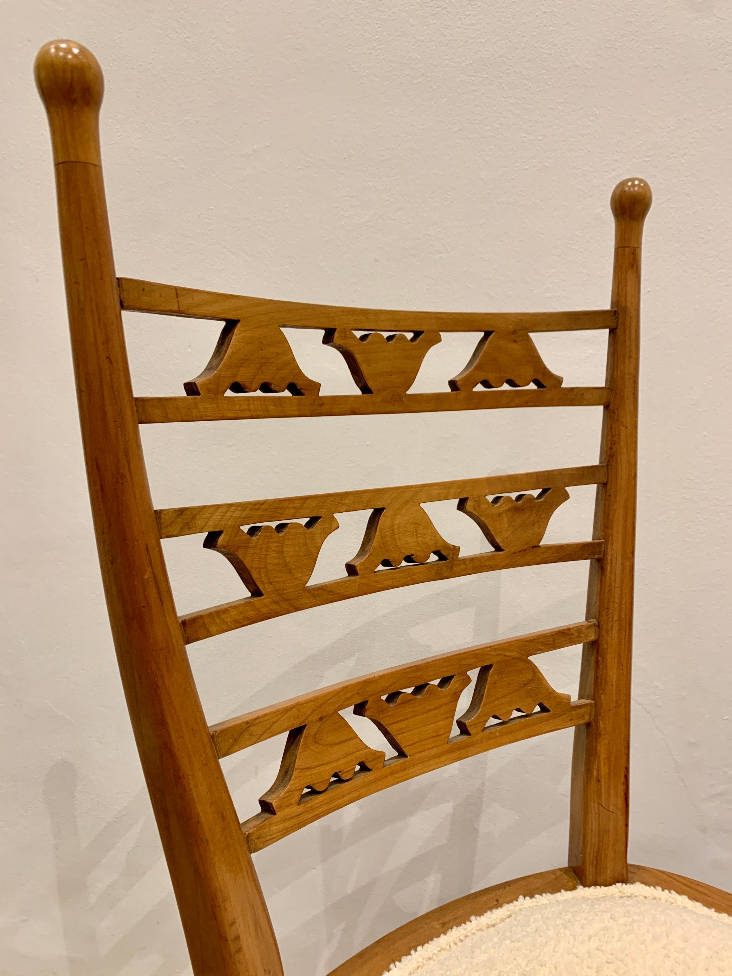 Ensemble of Six Decorative Italian Chairs, 1940s 4