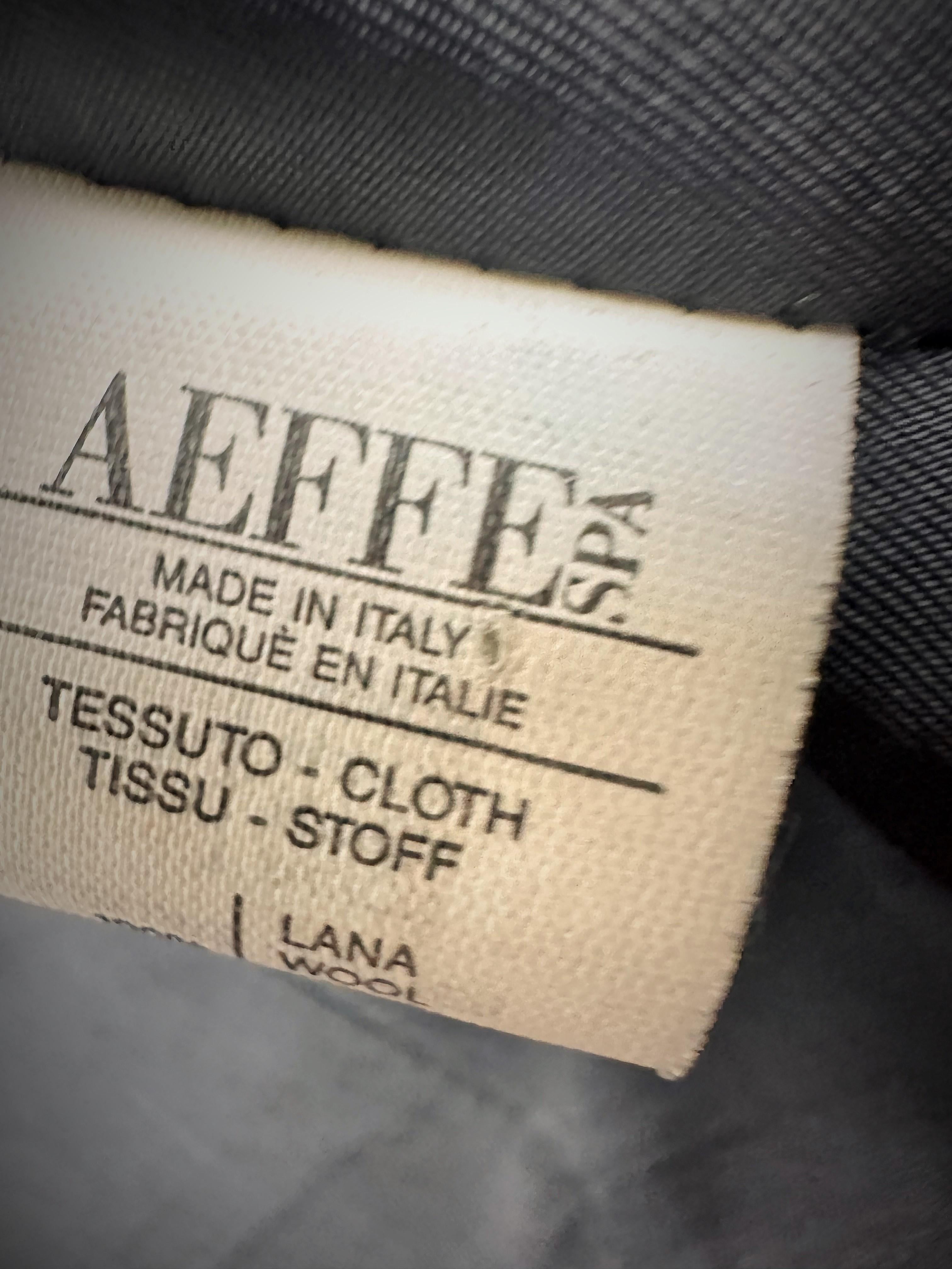 Une veste de soirée de Franco Moschino Couture Circa 1990 en vente 1