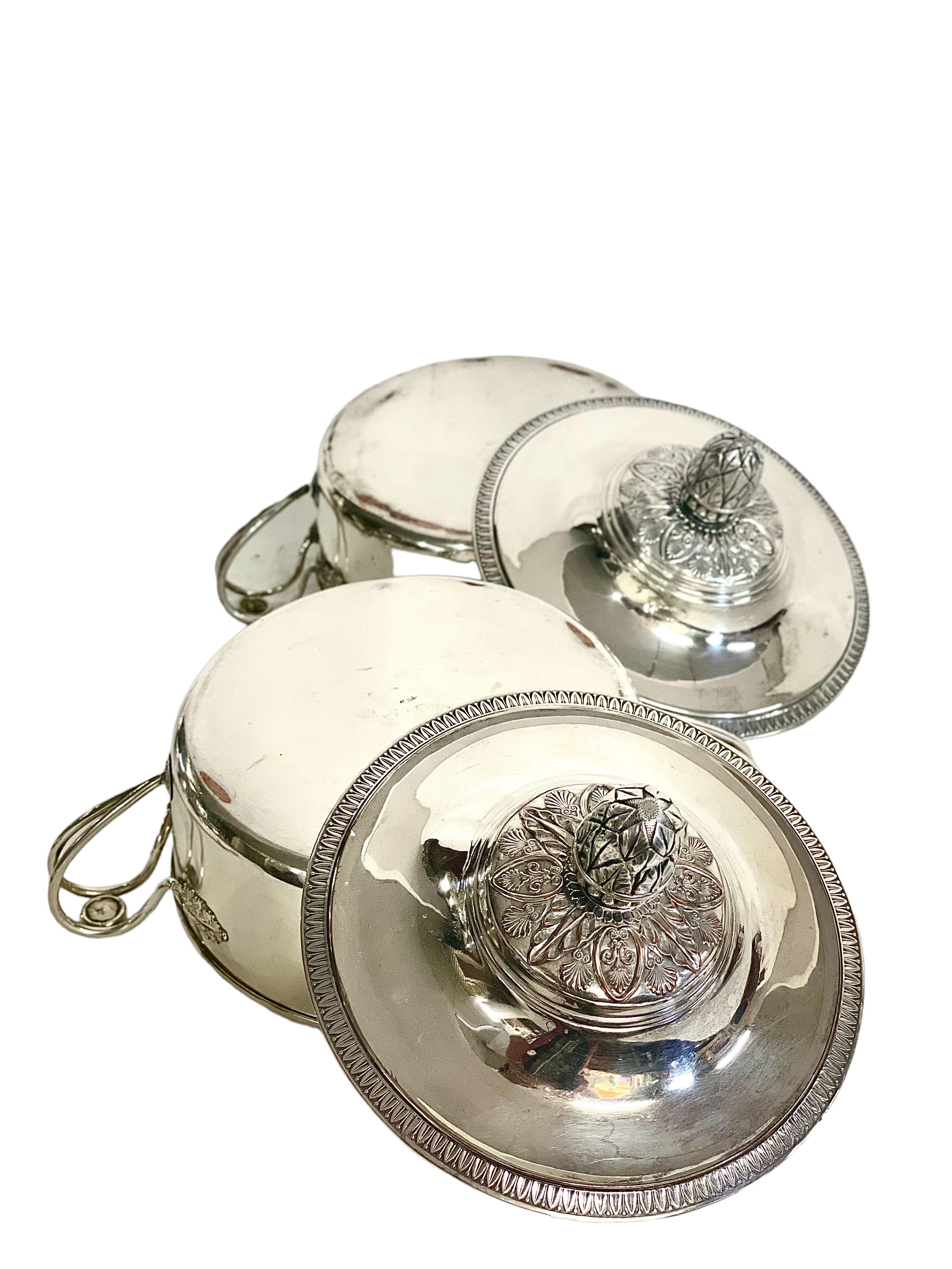 French Pair of Silver Plated Vegetable or Soup Tureens For Sale