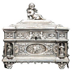 An Exceptional 19th Century Renaissance Revival Vienna Silver Sugar Casket