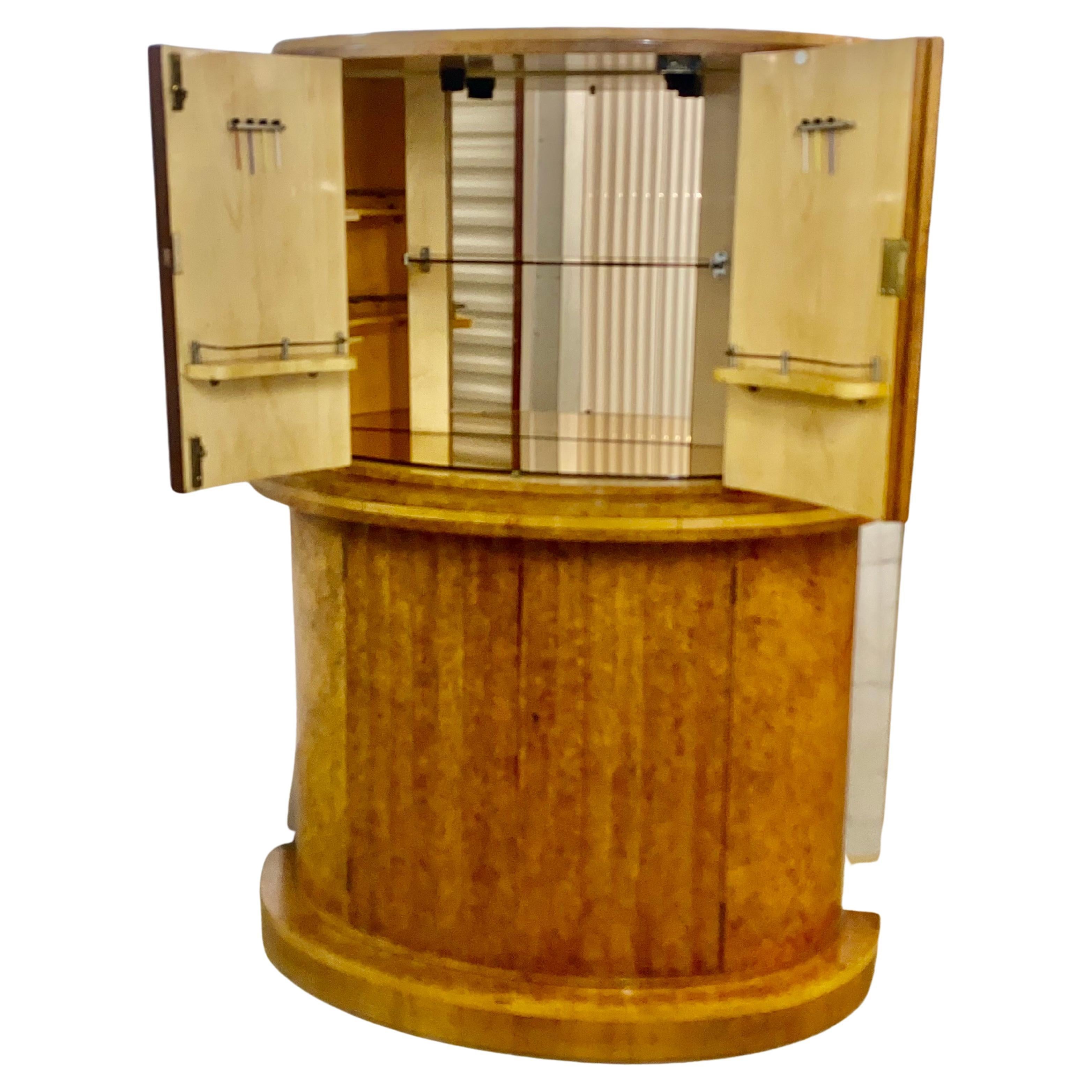  Art Deco Blonde Burl Maple Semi Circular Cocktail Cabinet Bar by H&L Epstein  For Sale 2
