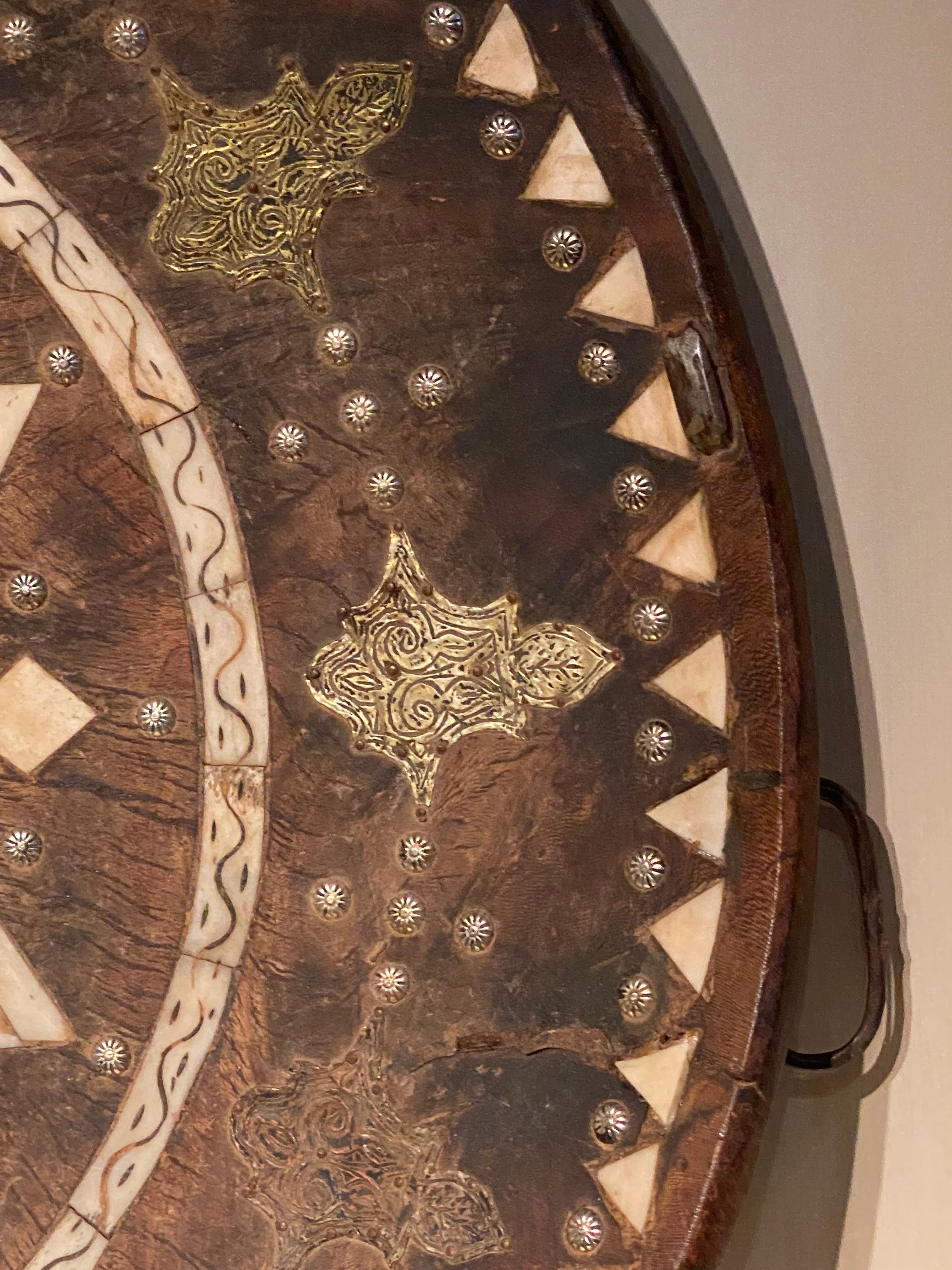 Mid-20th Century An exceptional Berber Wooden Plate For Sale