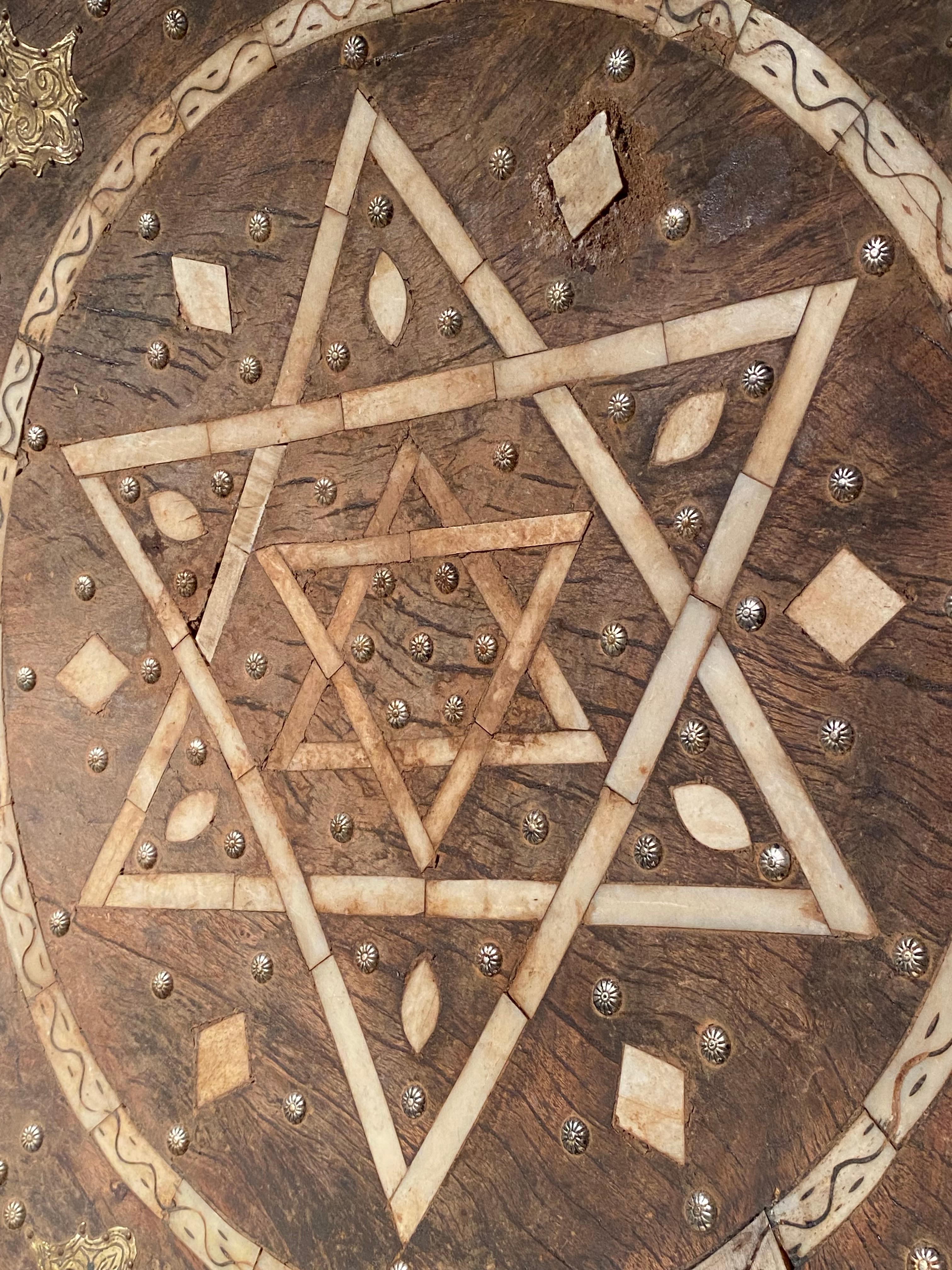 An exceptional Berber Wooden Plate For Sale 2