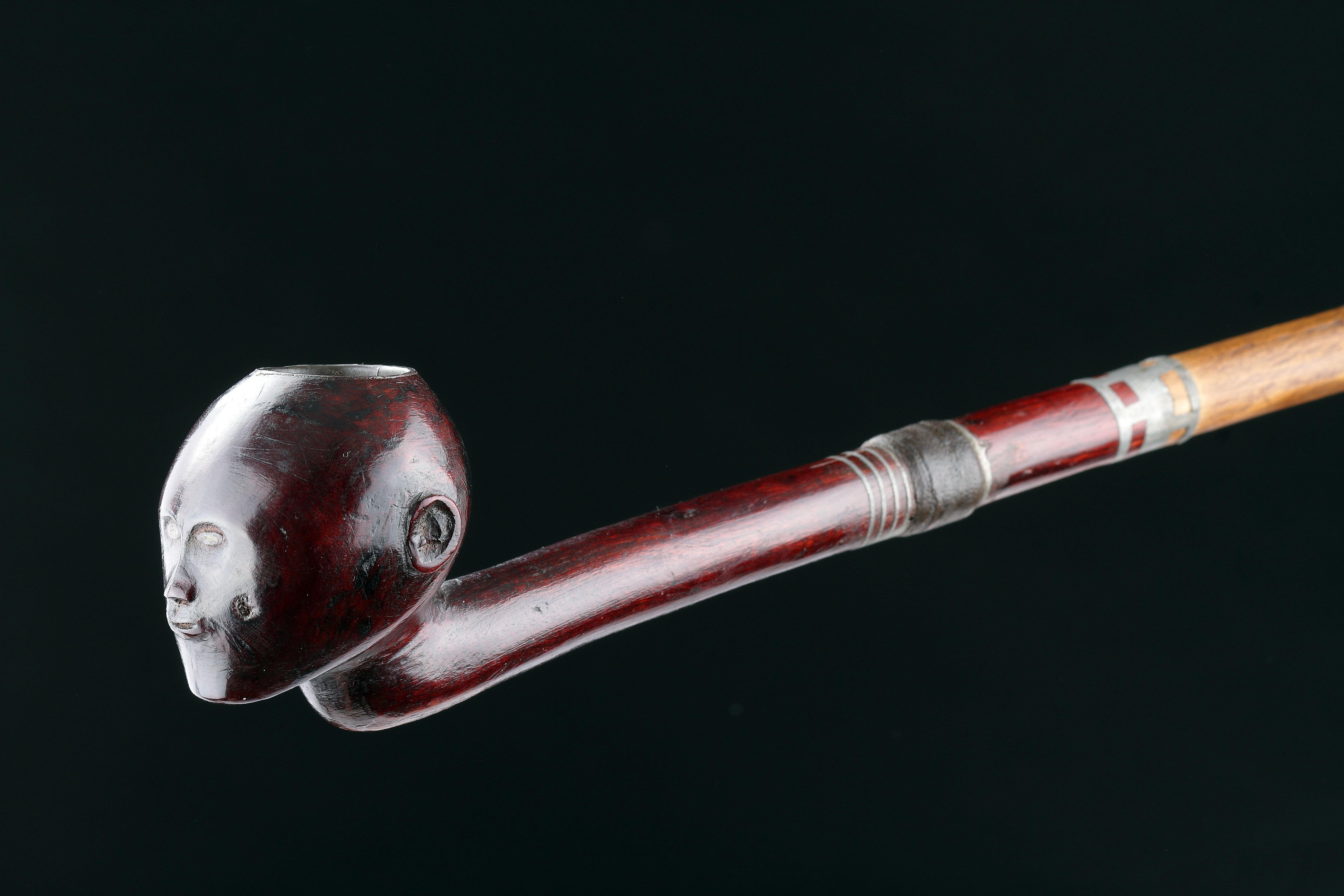 Exceptionnelle pipe nguni du Cap-Oriental (bol et tuyau) en vente 7