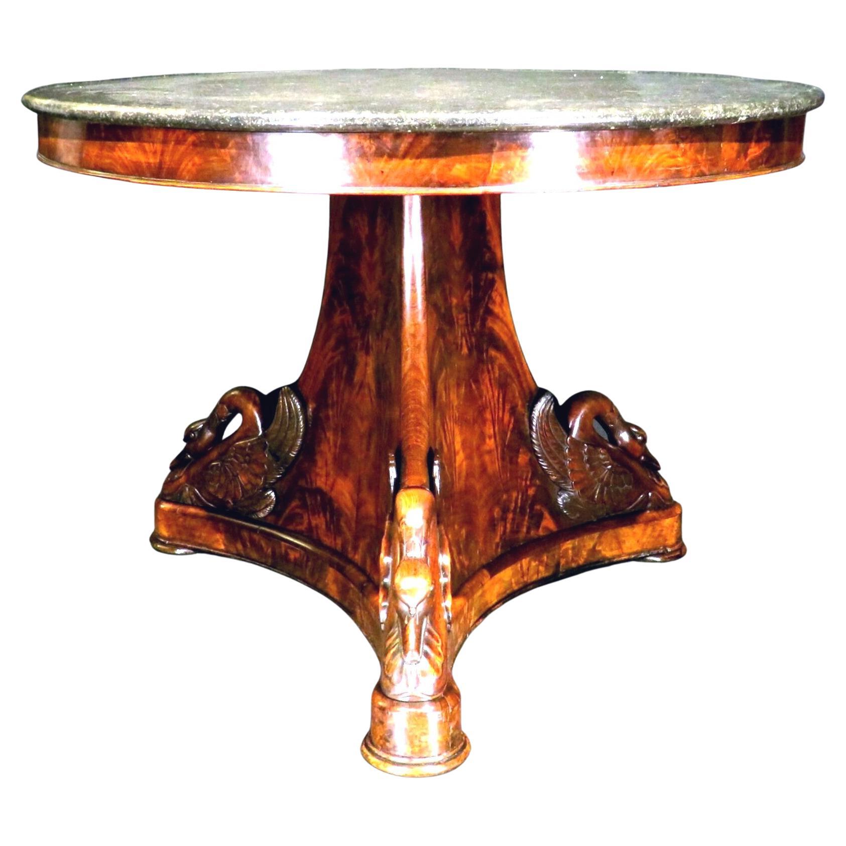 Außergewöhnlicher Mahagoni-Sockel/Mitteltisch aus der französischen Empire-Periode, um 1815