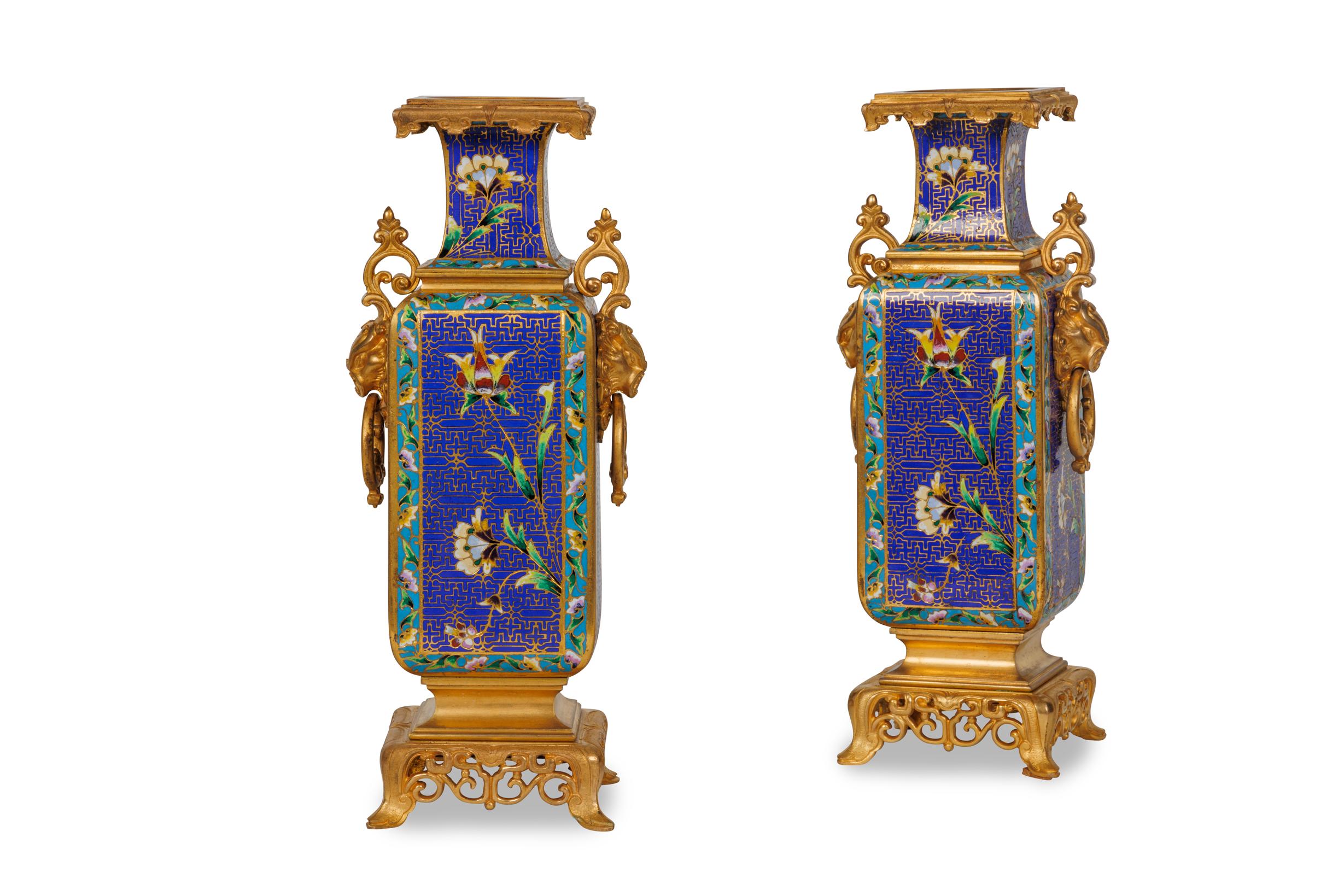 An Exceptional French Japonisme Ormolu and Champleve Enamel Five Piece Clock Set For Sale 6