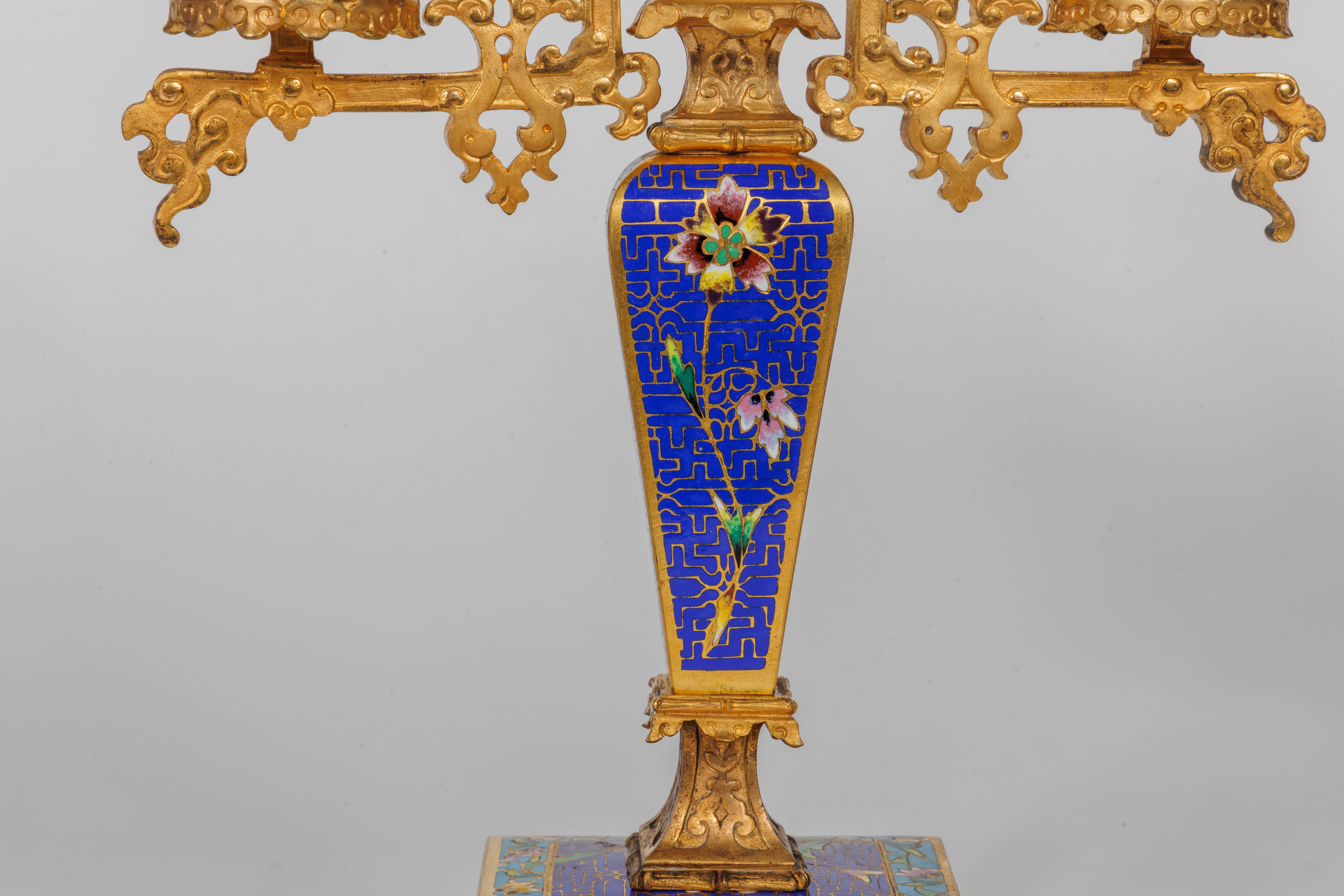 An Exceptional French Japonisme Ormolu and Champleve Enamel Five Piece Clock Set For Sale 14