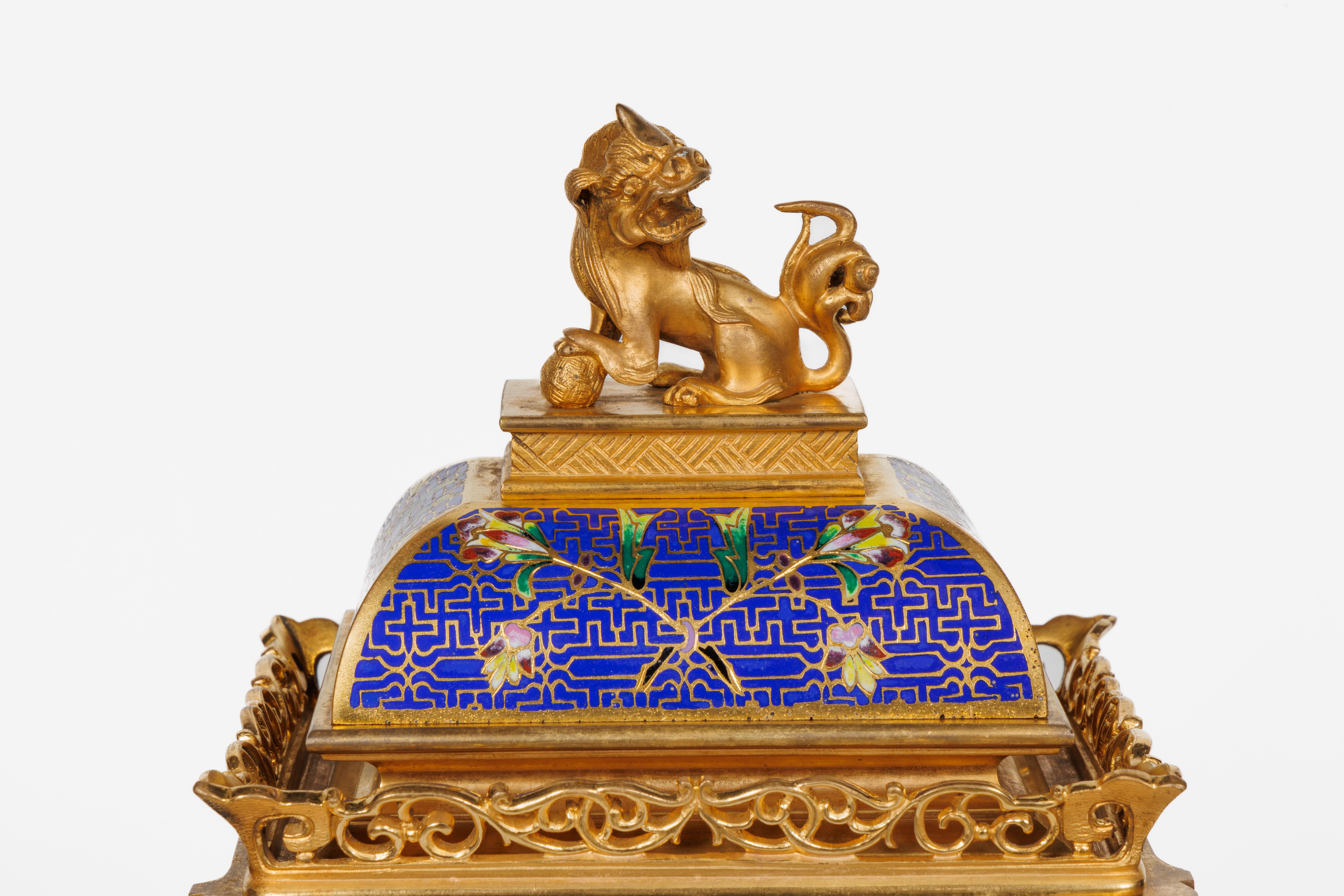 An Exceptional French Japonisme Ormolu and Champleve Enamel Five Piece Clock Set For Sale 3