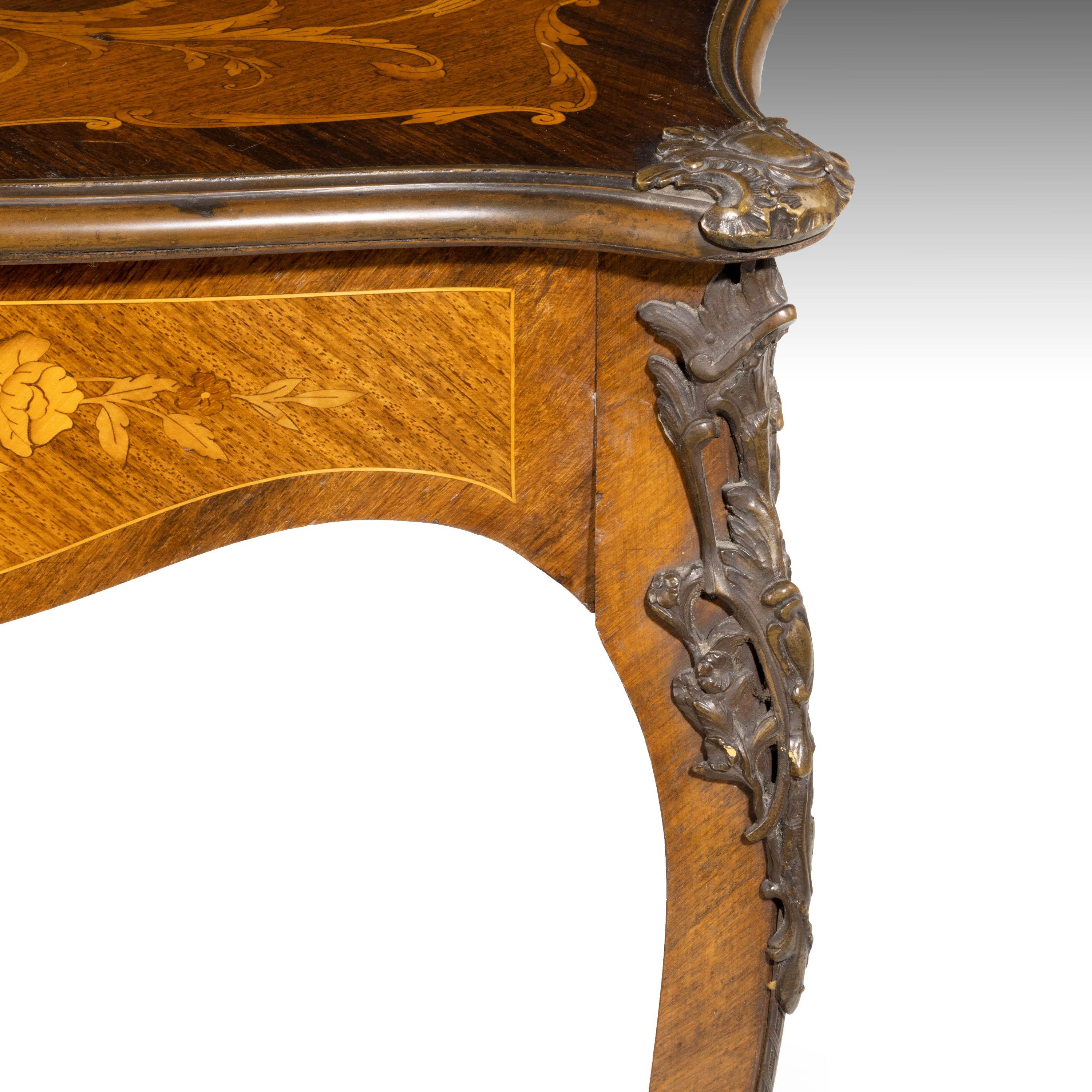 Exceptional Kingwood, Rosewood and Exotically Timbered Centre Table 7
