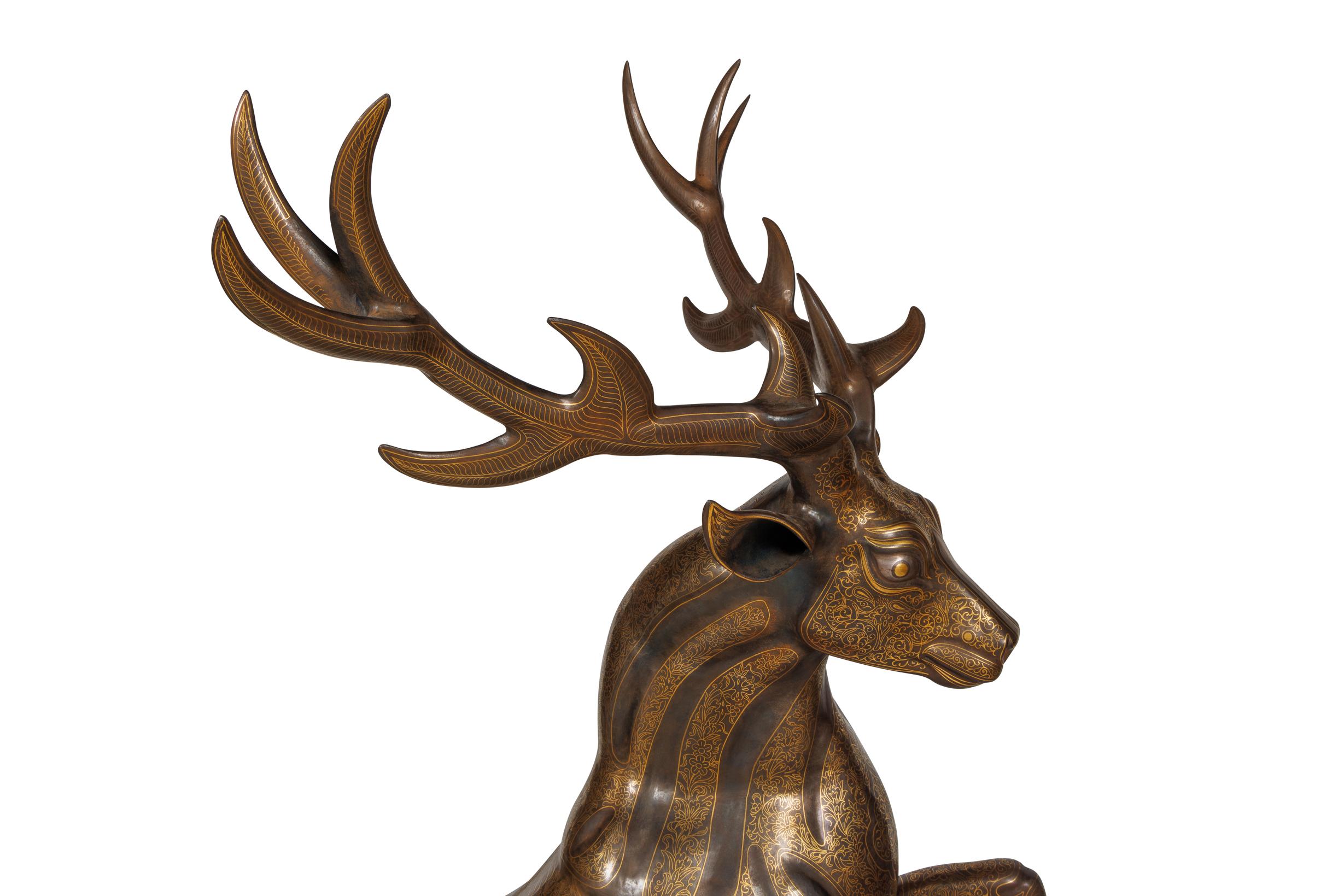An Exceptional Life-Size Middle Eastern Gold-Inlaid Steel Deer Sculpture For Sale 7