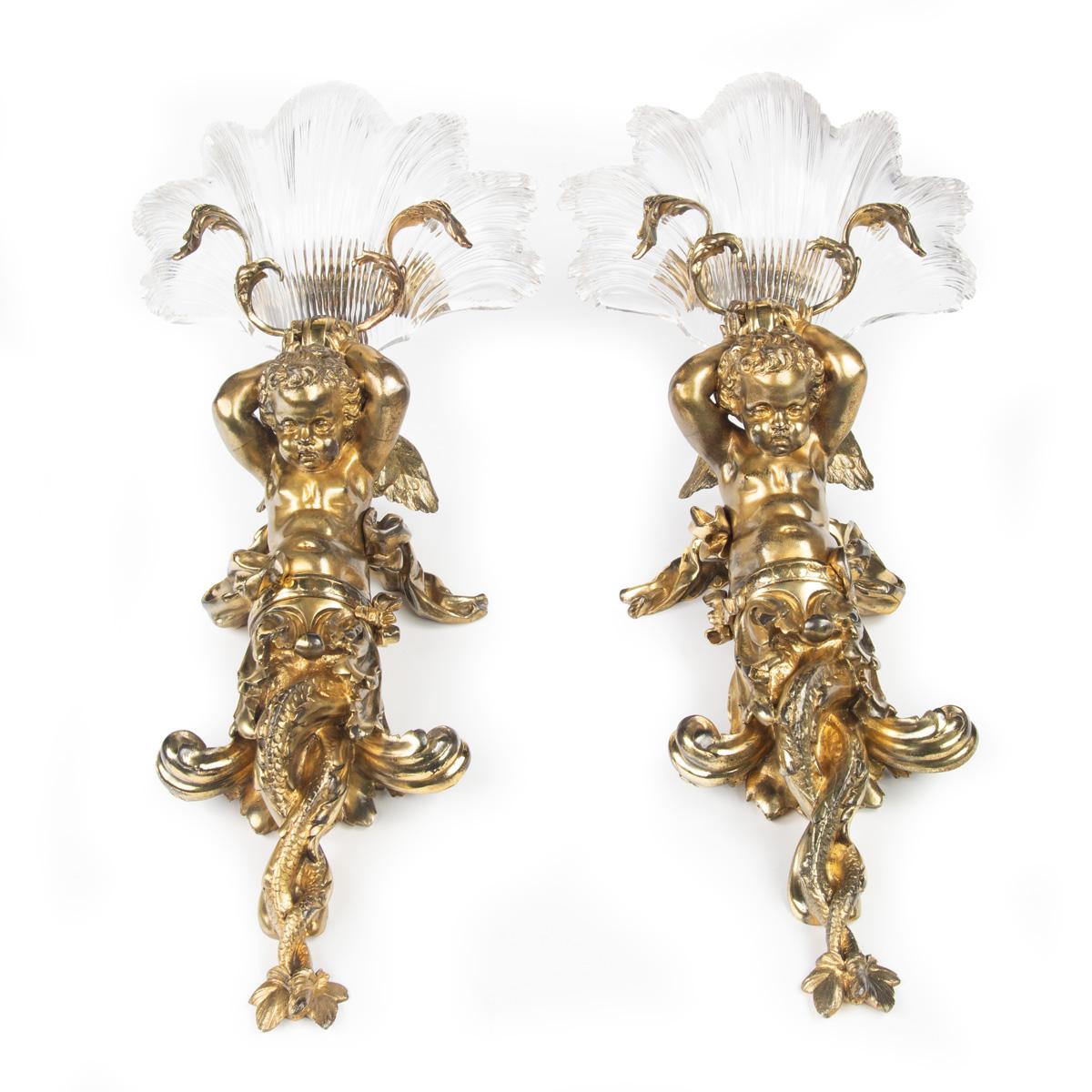 Fin du XIXe siècle Exceptionnelle paire d'appliques en bronze doré et verre Triton de Lerolle, Paris en vente