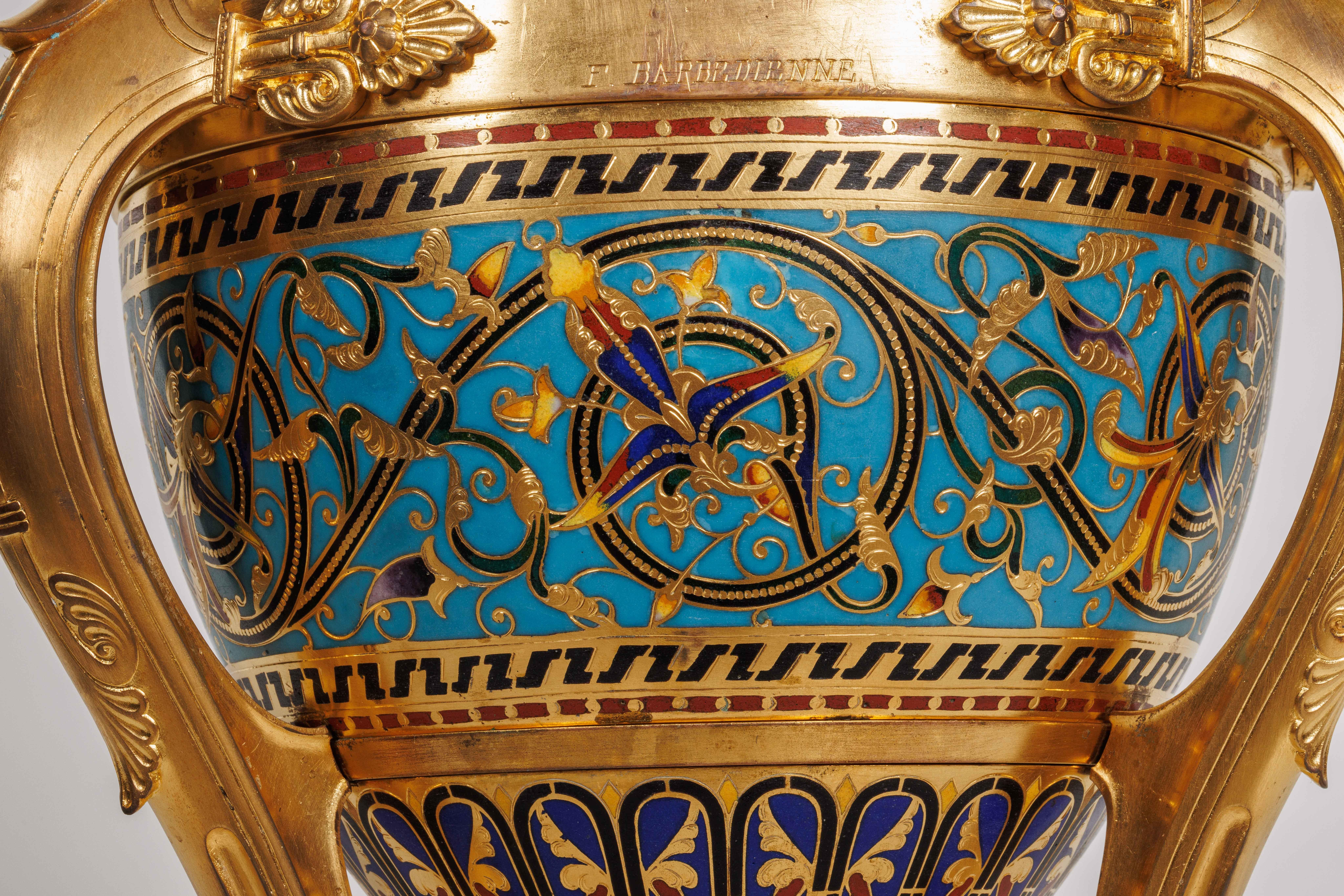 Außergewöhnliches Vasenpaar von Louis Constant Sevin und Ferdinand Barbedienne (Bronze)
