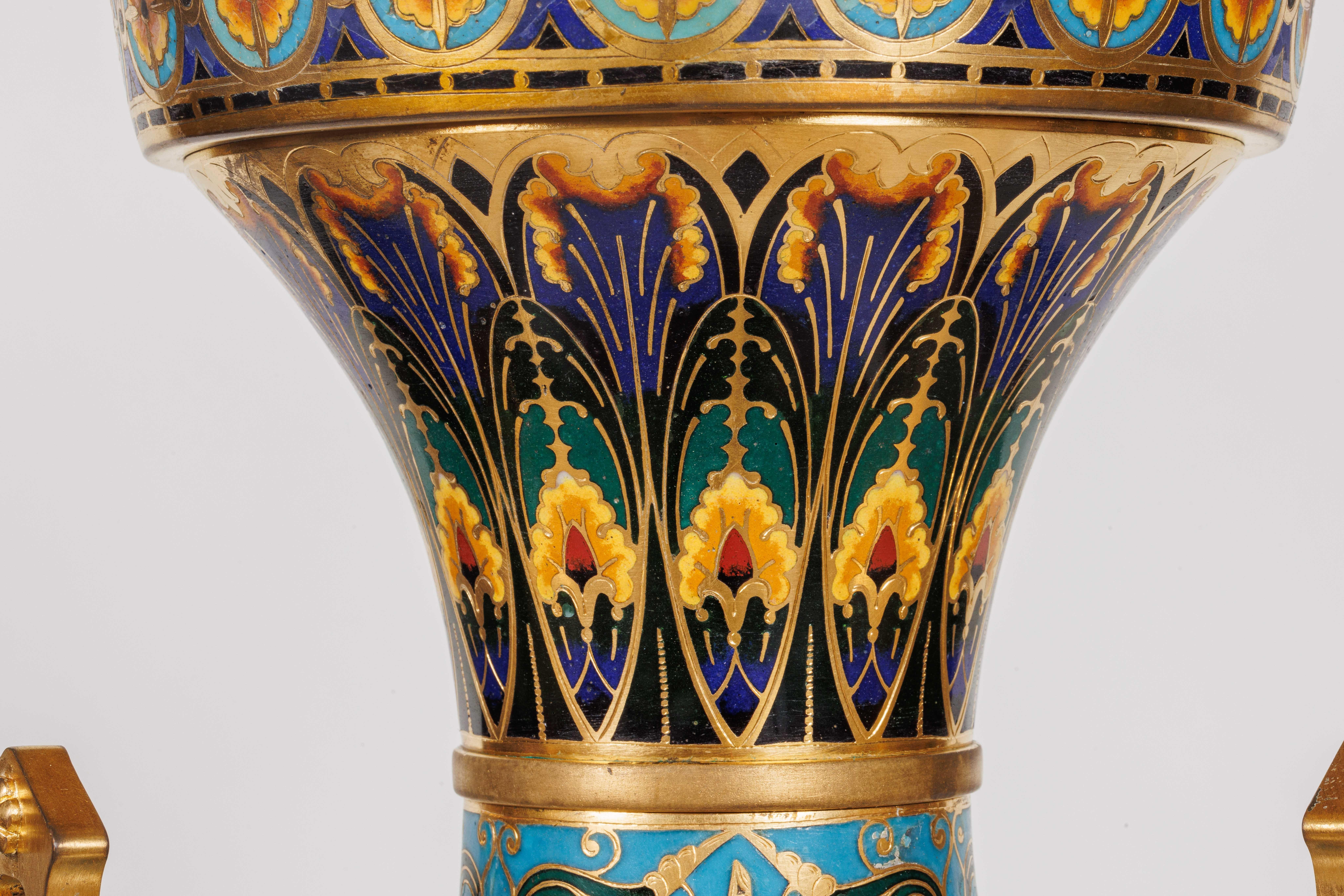 Außergewöhnliches Vasenpaar von Louis Constant Sevin und Ferdinand Barbedienne 2