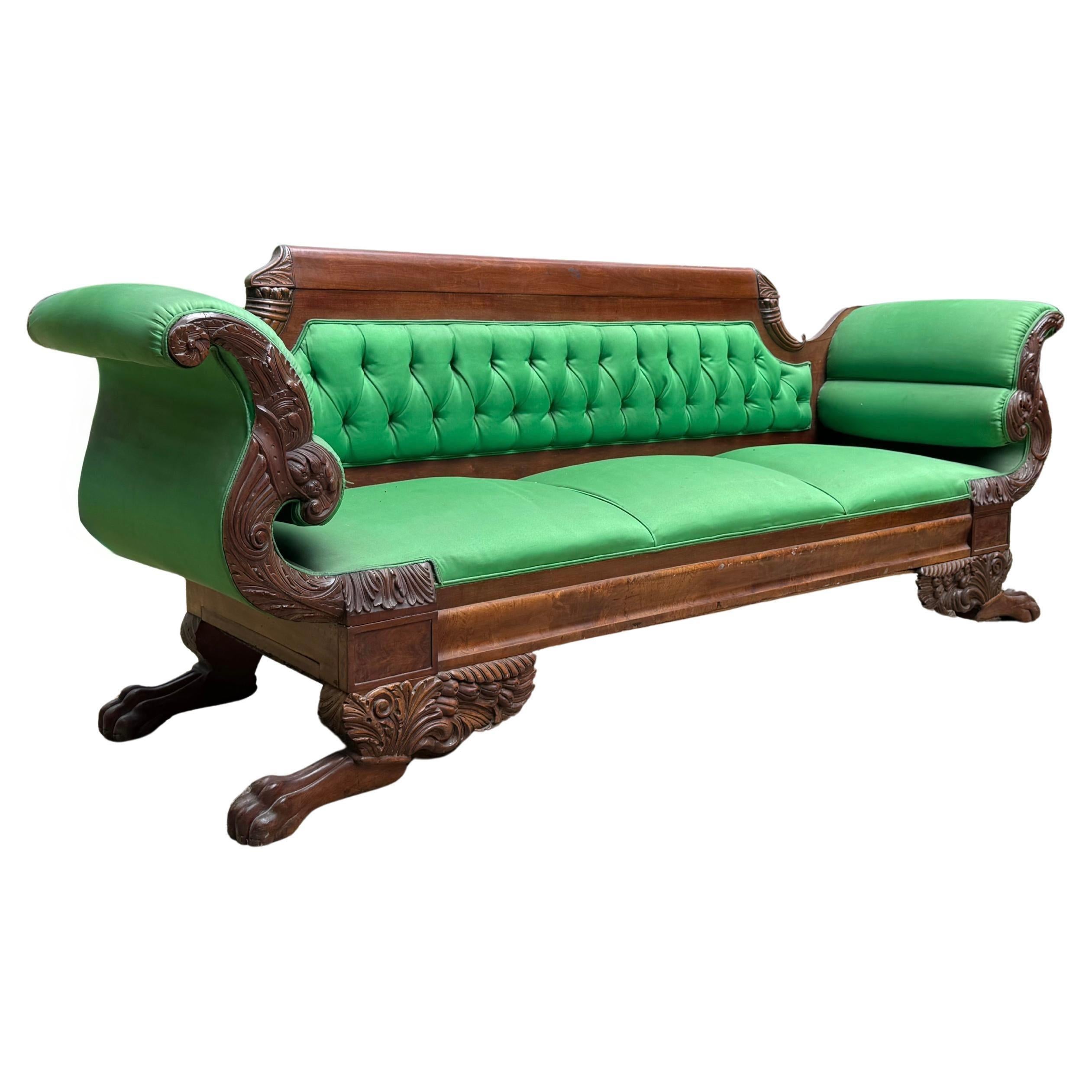 Exceptionnel canapé fédéral de Philadelphie, vers 1820-1830 Abîmé - En vente à Rio De Janeiro, BR