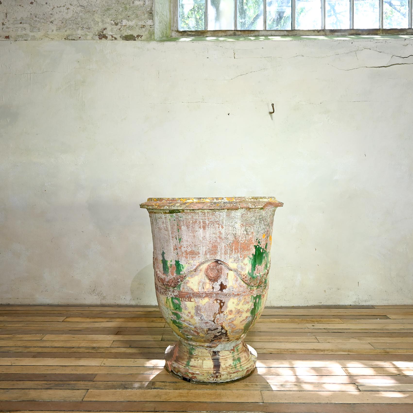 Fioriera in terracotta francese del XIX secolo di dimensioni eccezionali, Boisset in vendita 8