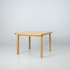An Exceptionally Rare Alvar Aalto War-time Coffee table in Birch, Artek 1940s